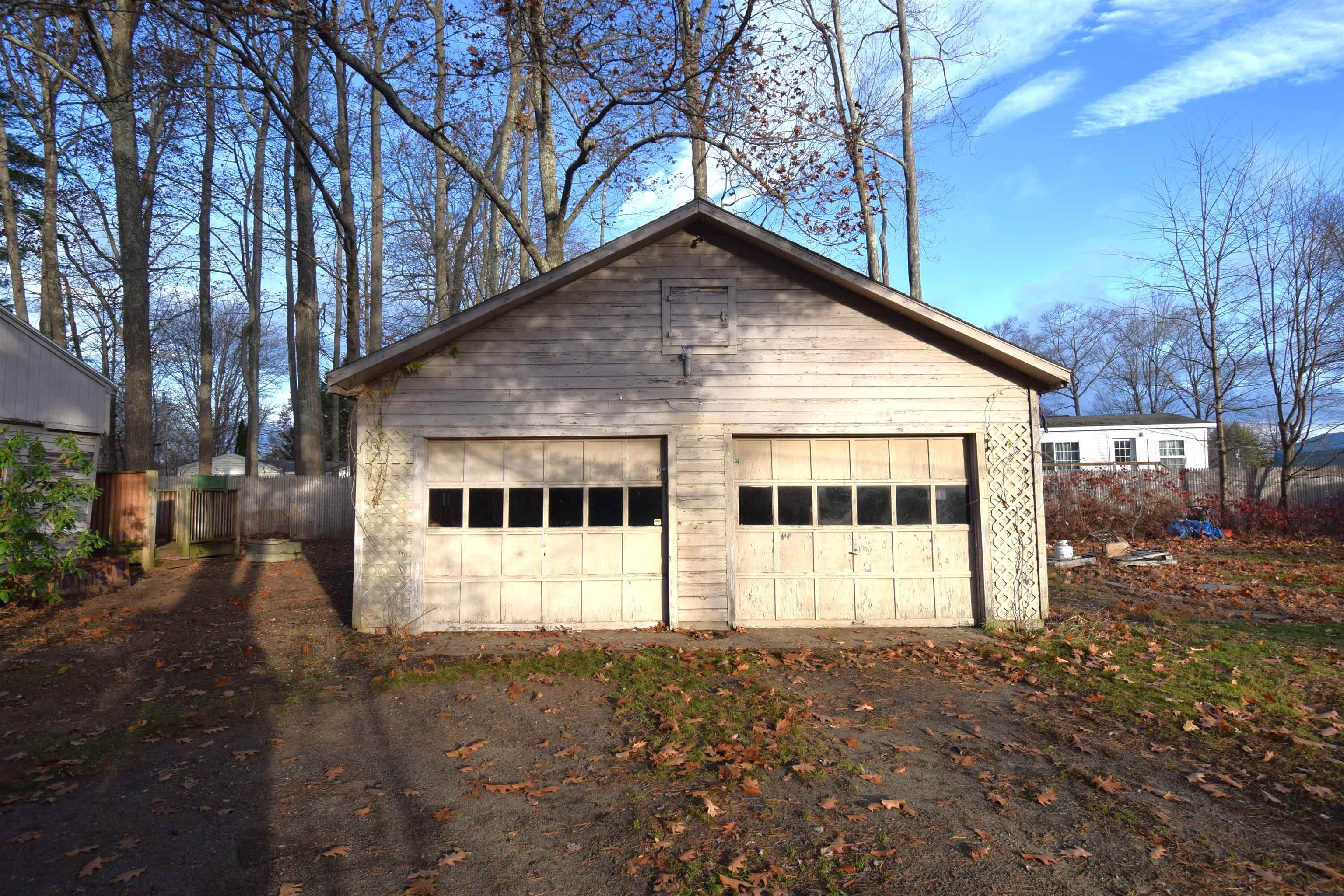 6 Dow St, Exeter, NH 03833