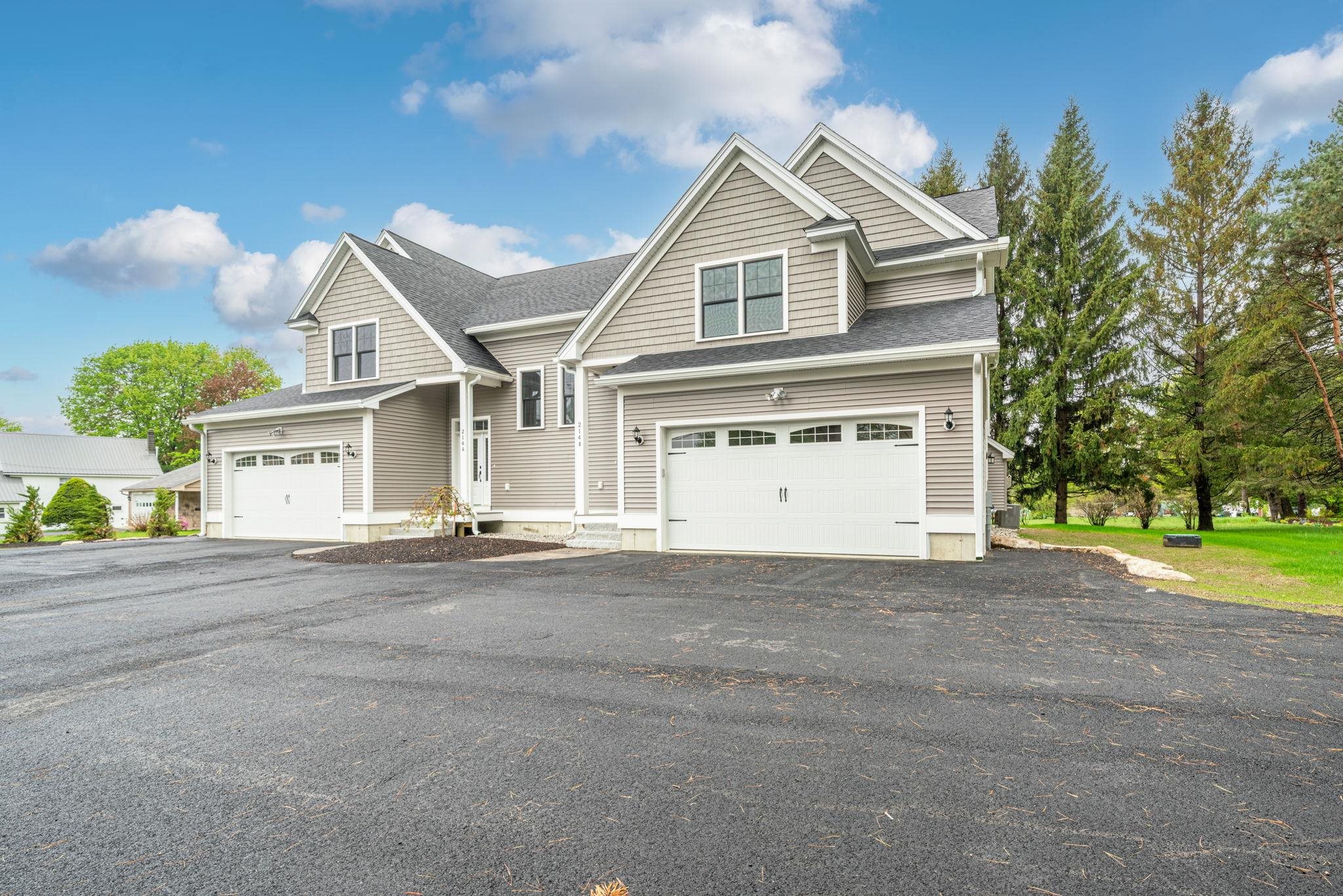 Pembroke NH&nbsp;Condo for sale $$689,000 $300 per sq.ft.