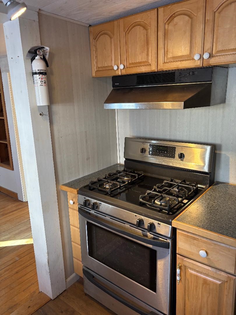 21 Concord Hill Rd, Pittsfield, NH 03263