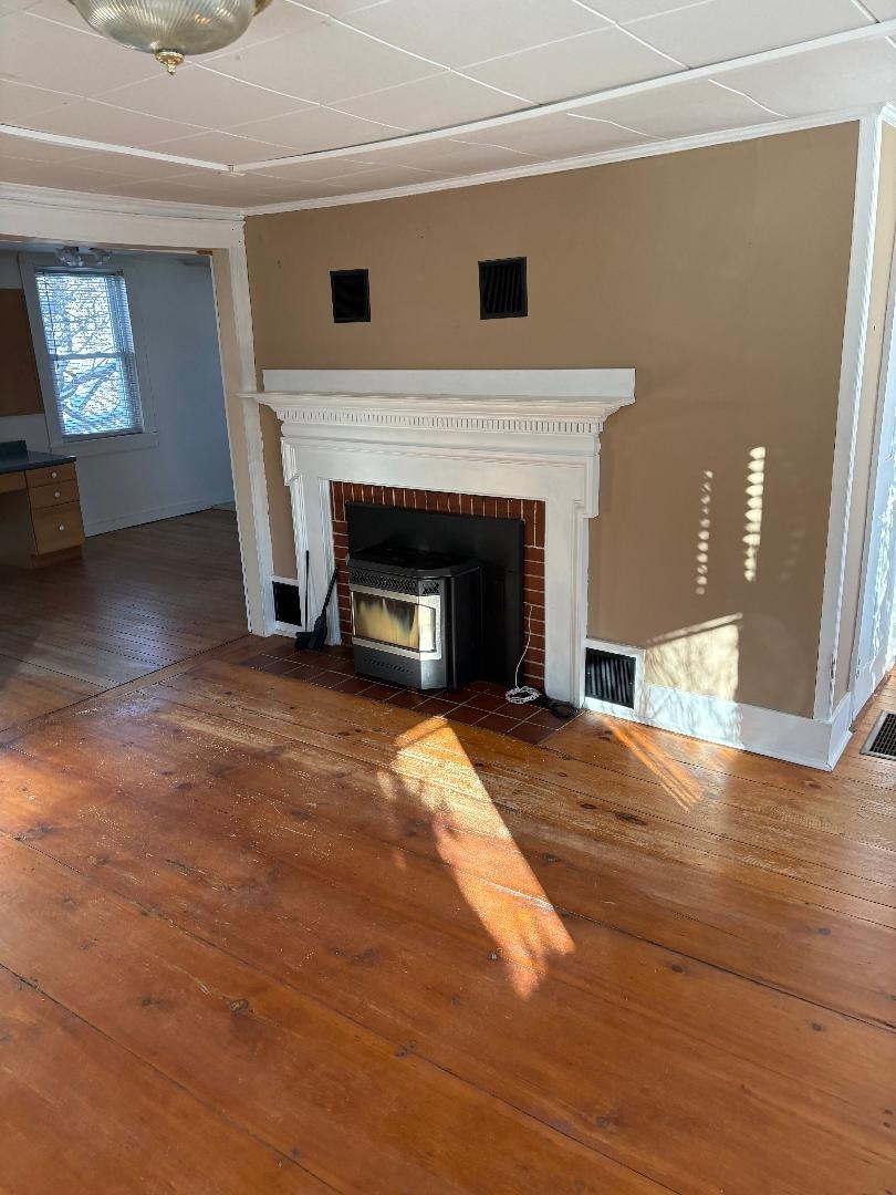 21 Concord Hill Rd, Pittsfield, NH 03263