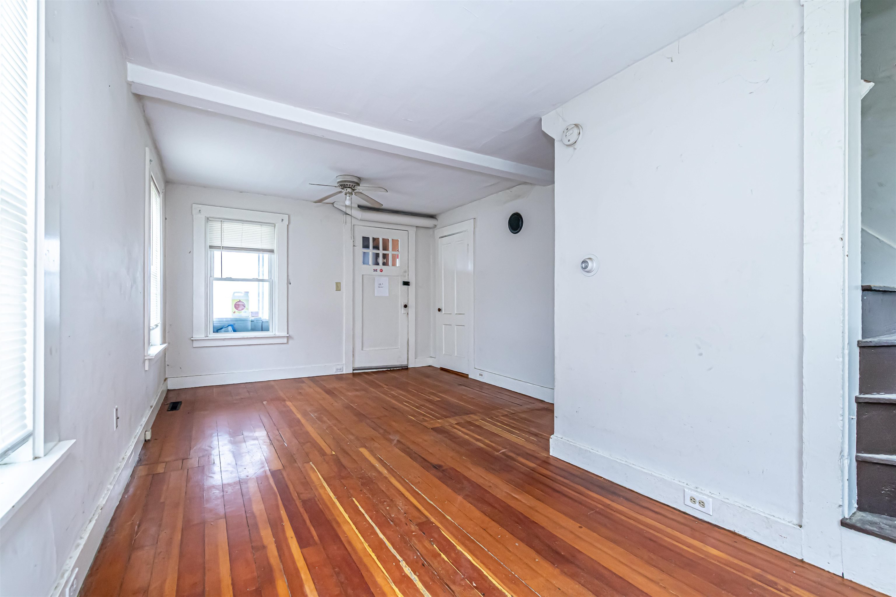 82 Howard St, Winchester, NH 03470