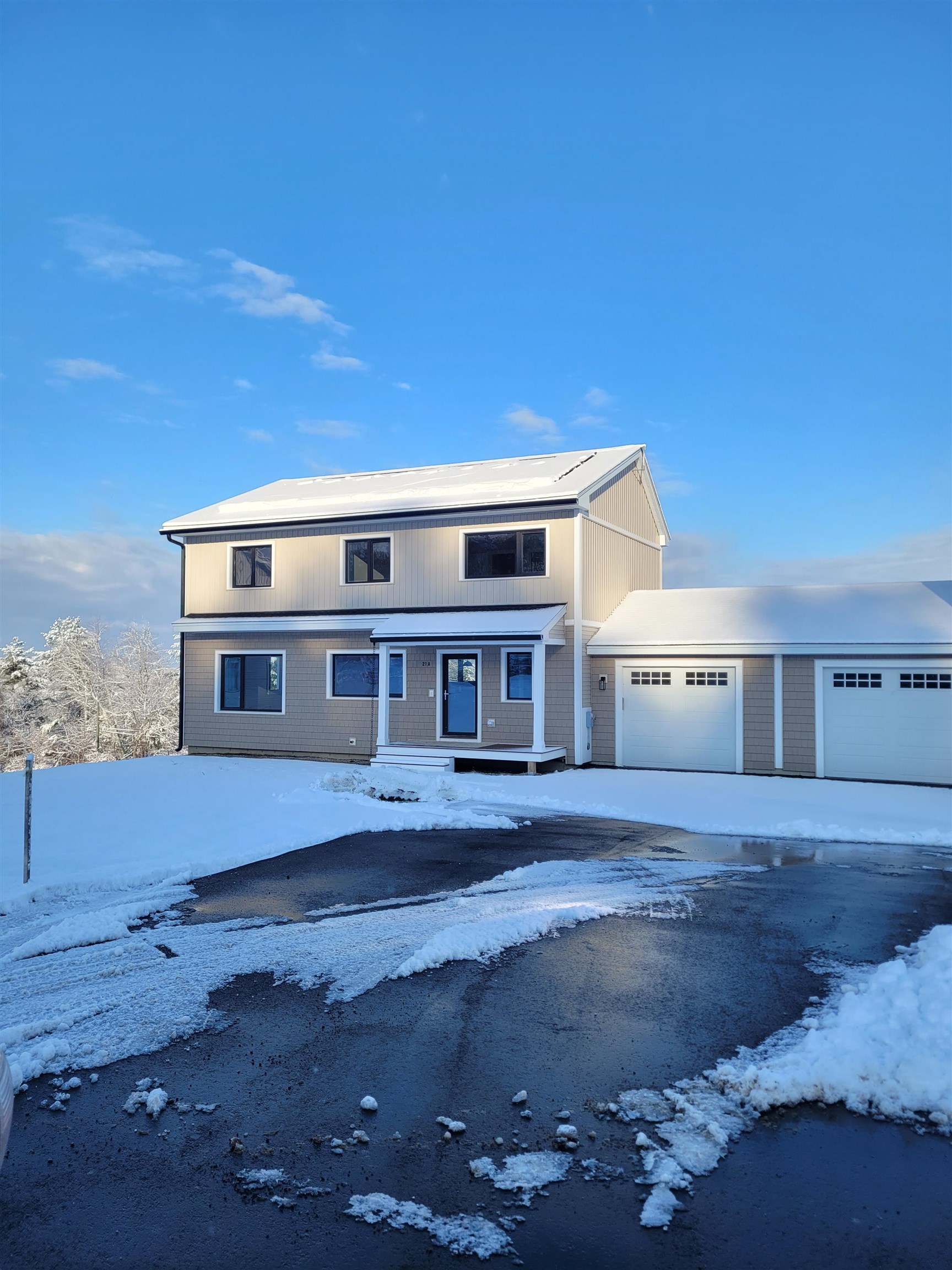 21 Windsor Ln, Hudson, NH 03051
