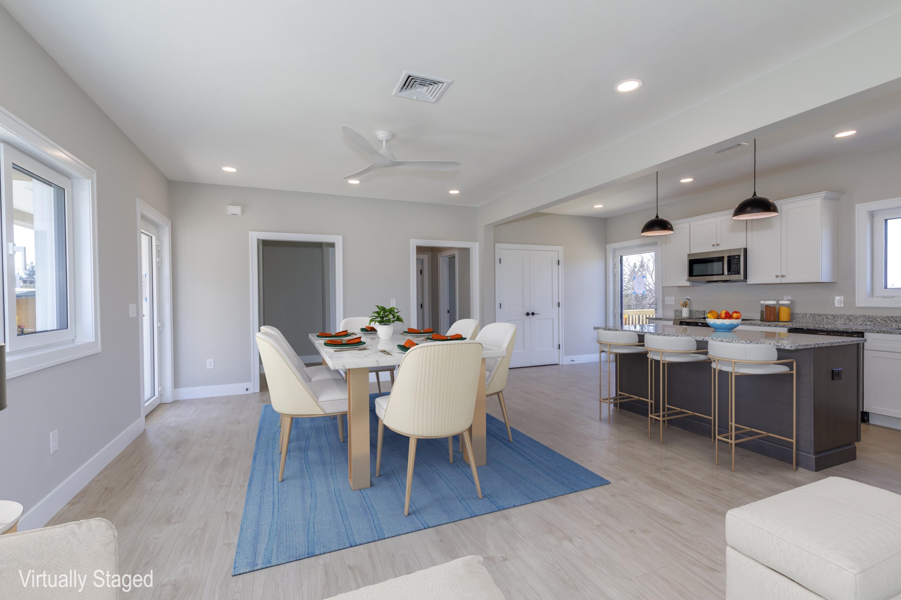 21 Windsor Ln, Hudson, NH 03051