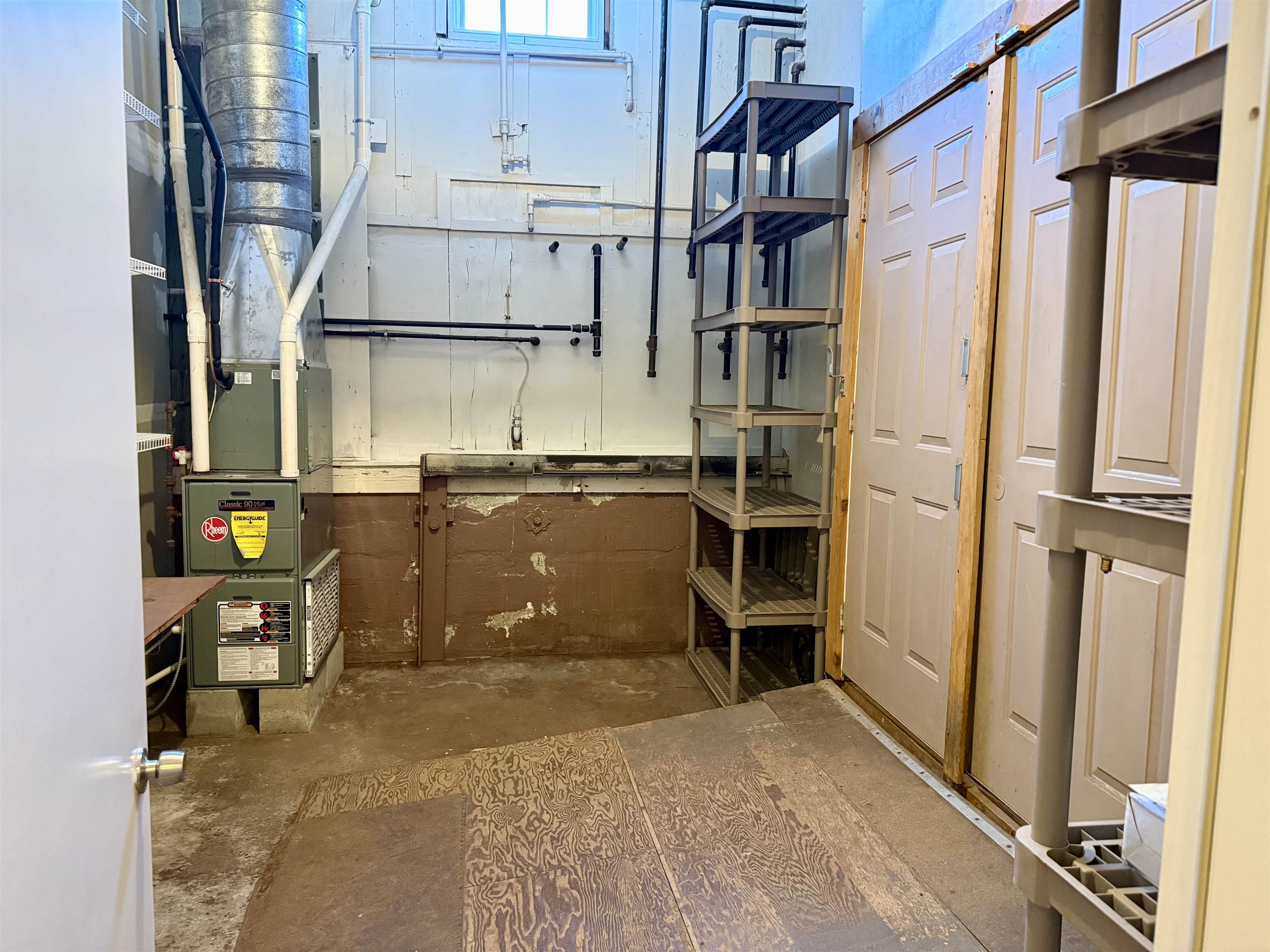 871 Islington St, Portsmouth, NH 03801