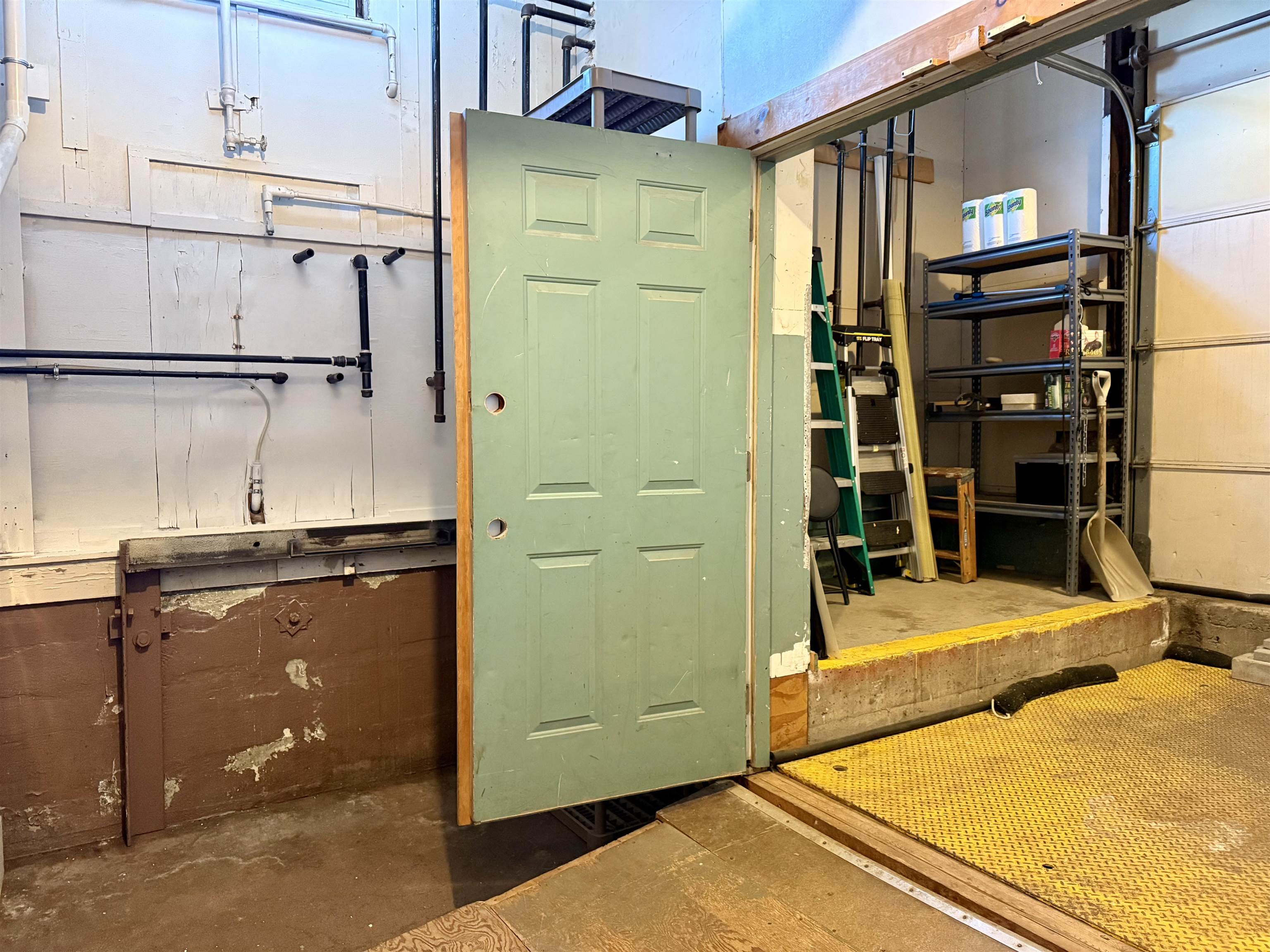 871 Islington St, Portsmouth, NH 03801