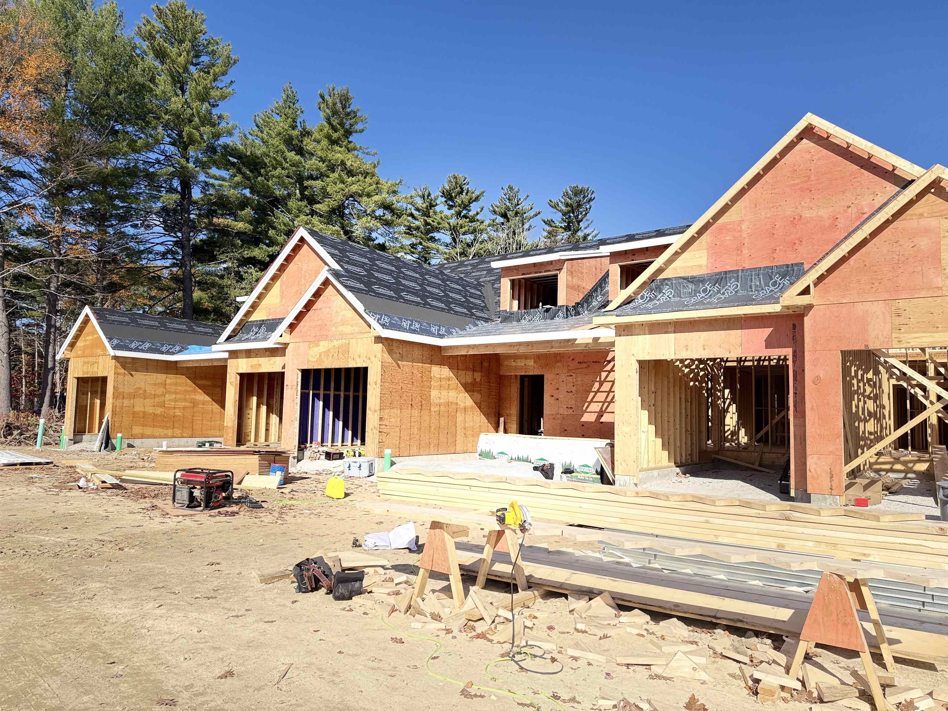 23 Main St, Candia, NH 03261