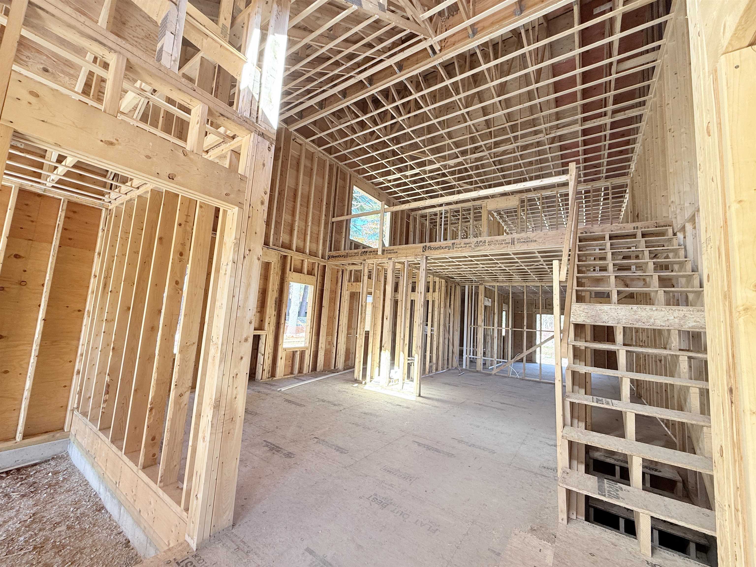 23 Main St, Candia, NH 03261