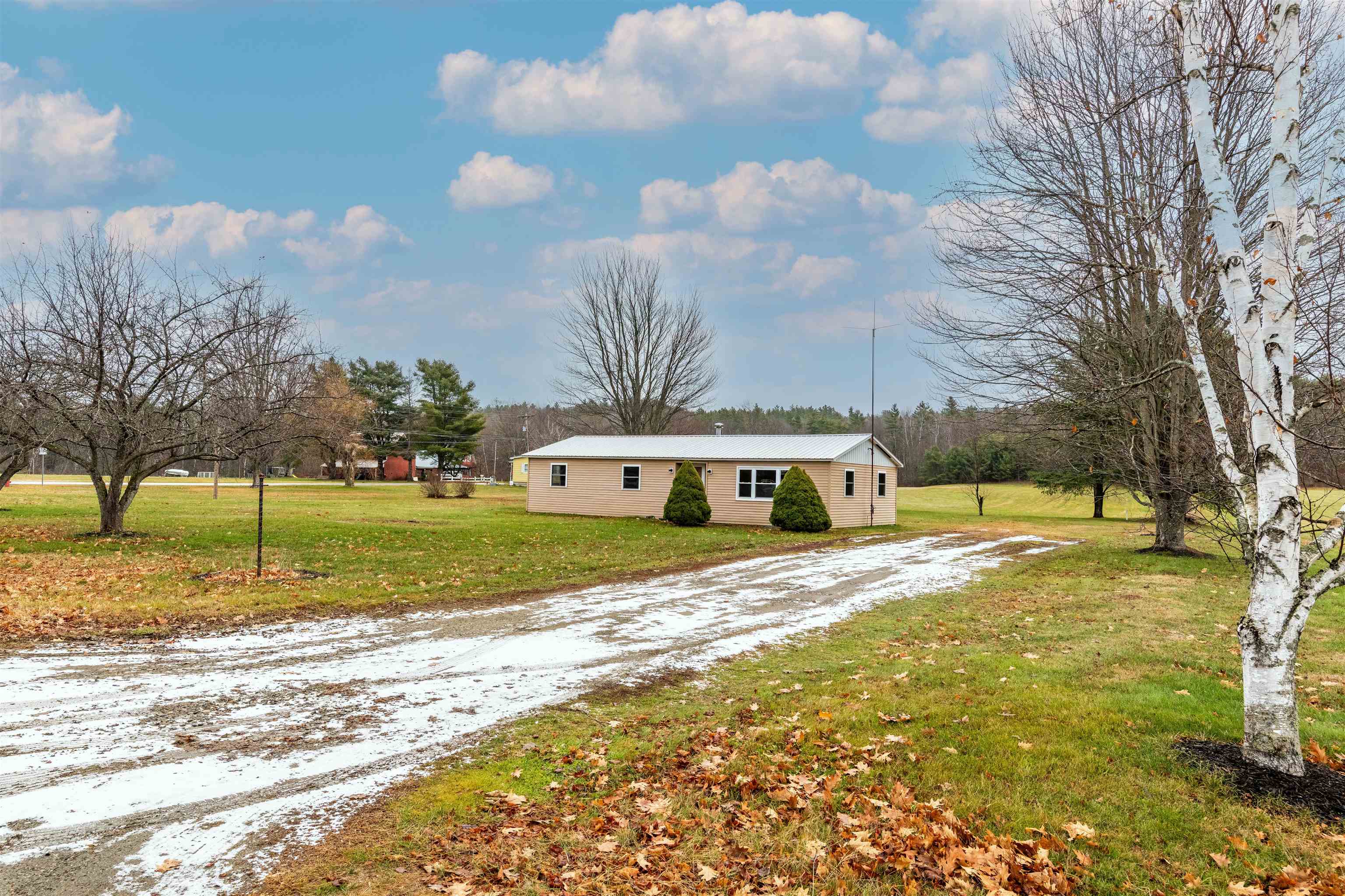 2276 County Rd, Haverhill, NH 03774