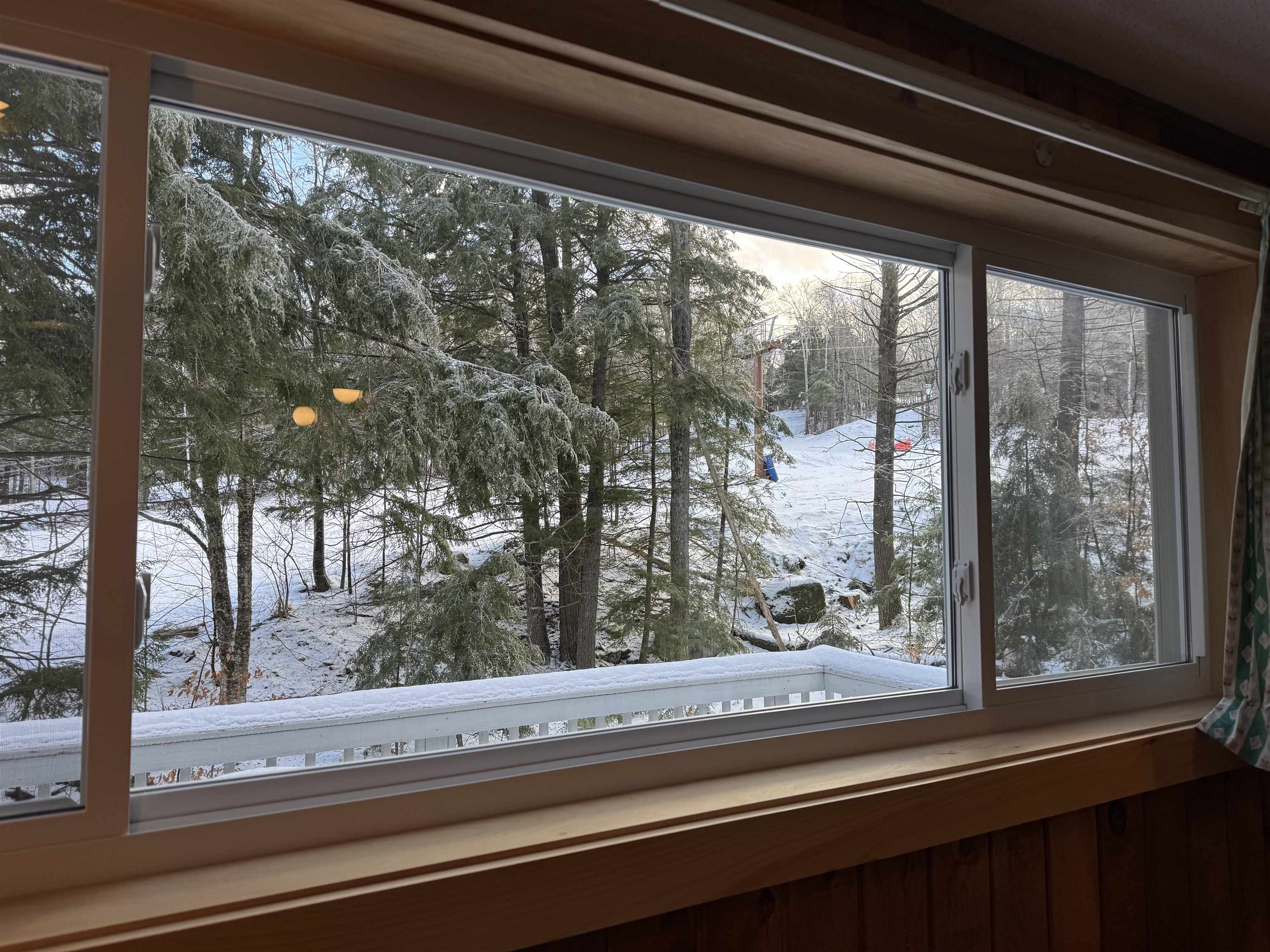 37 Pegwood Hill Rd, Campton, NH 03223