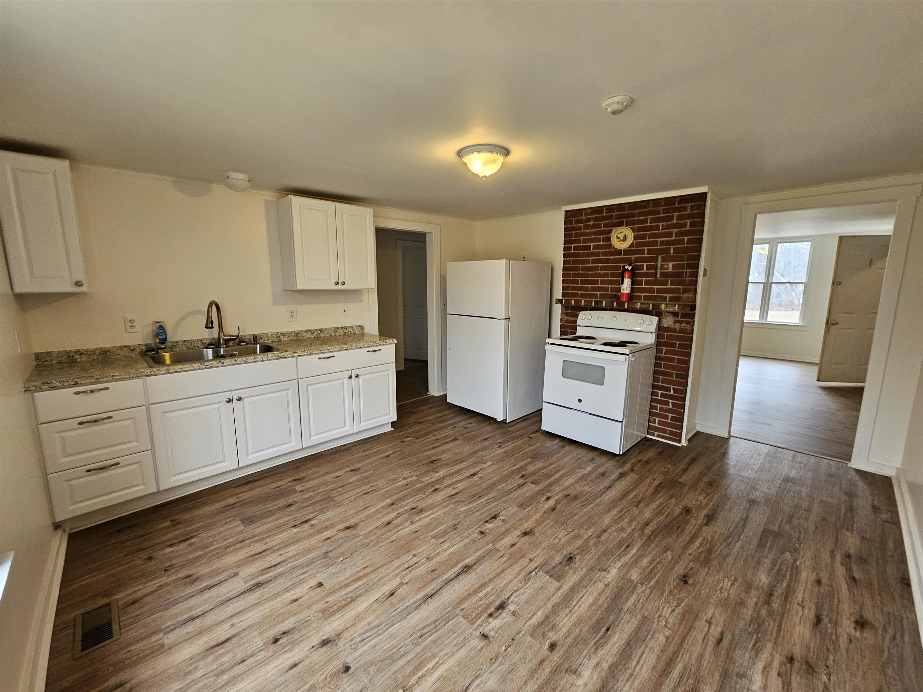 71 Moultonville Road — photo 1