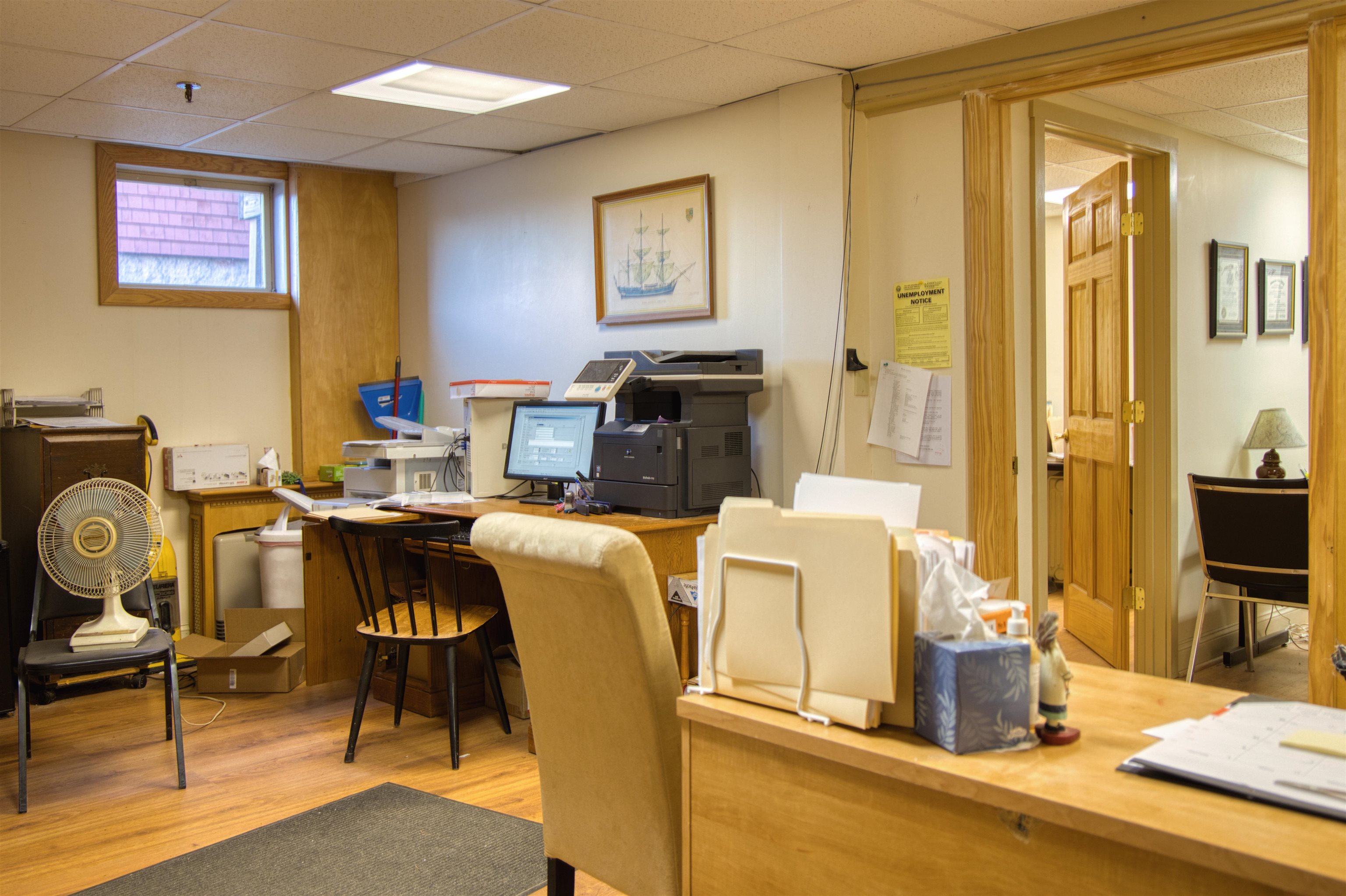 24 Pleasant St, Conway, NH 03818