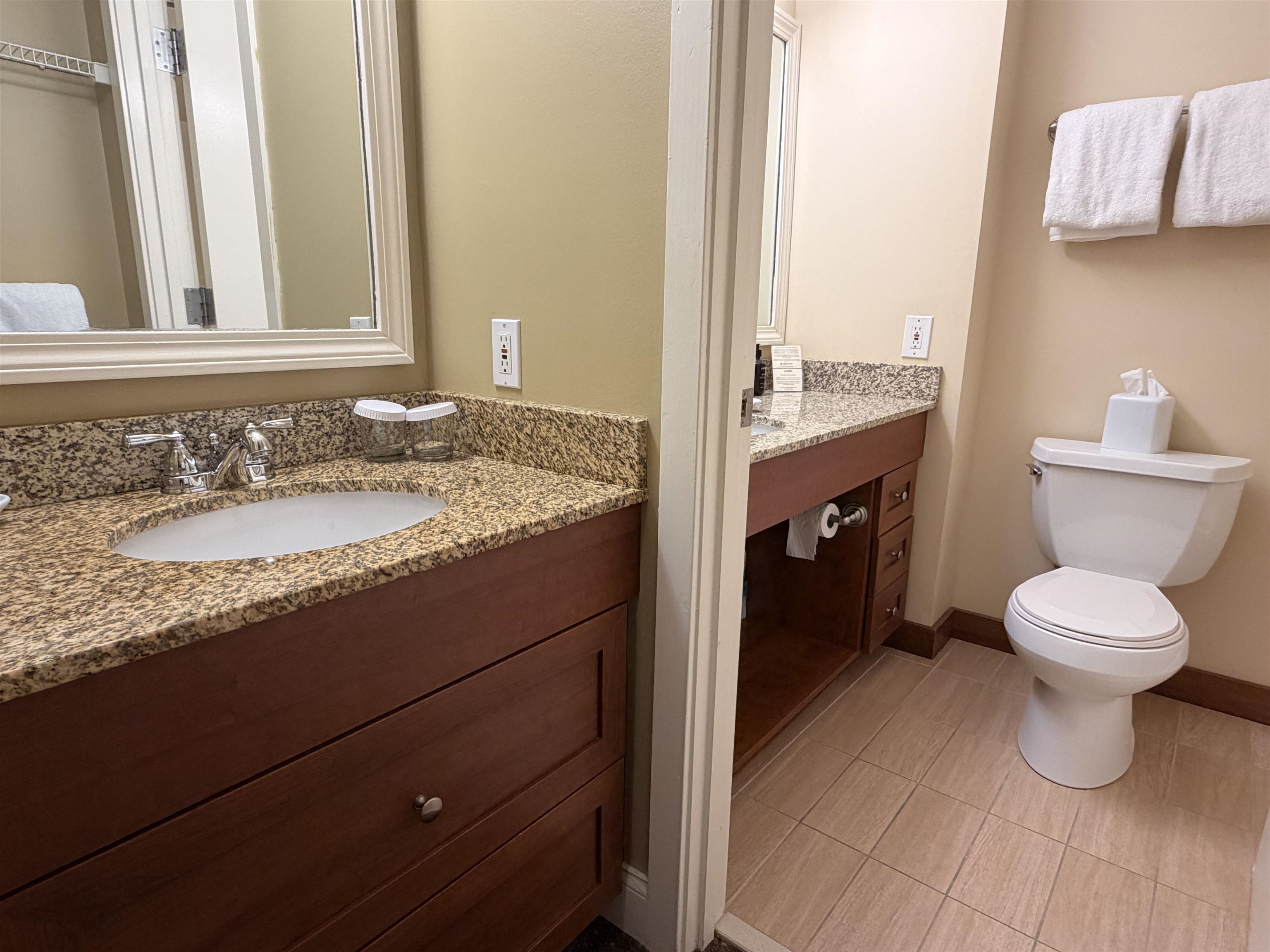 Full Bath, Room 204