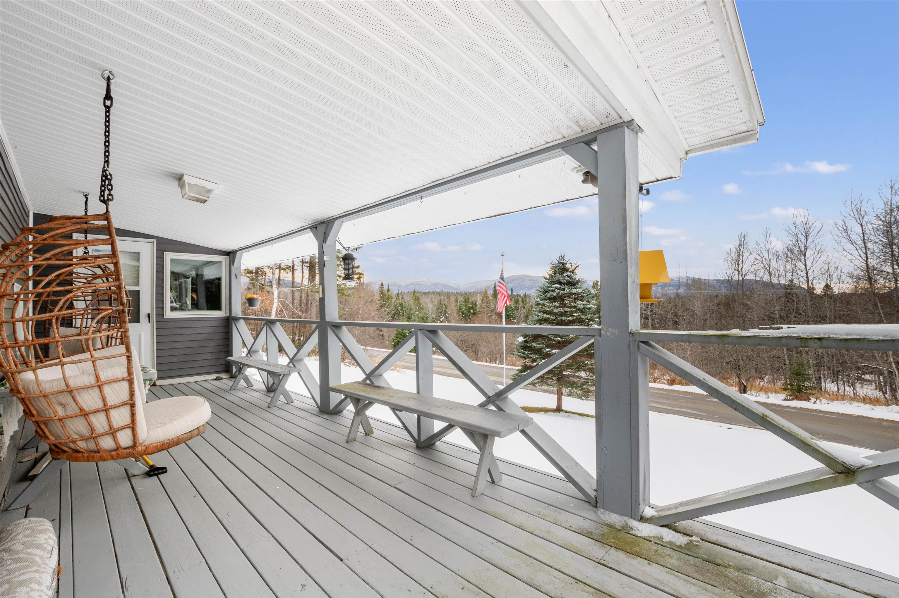 475 Bungy Rd, Columbia, NH 03576