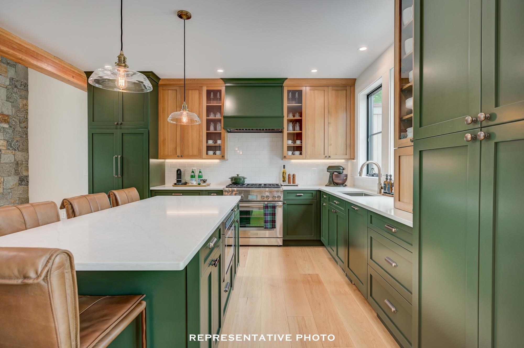 7 Black Diamond Rd, Conway, NH 03860