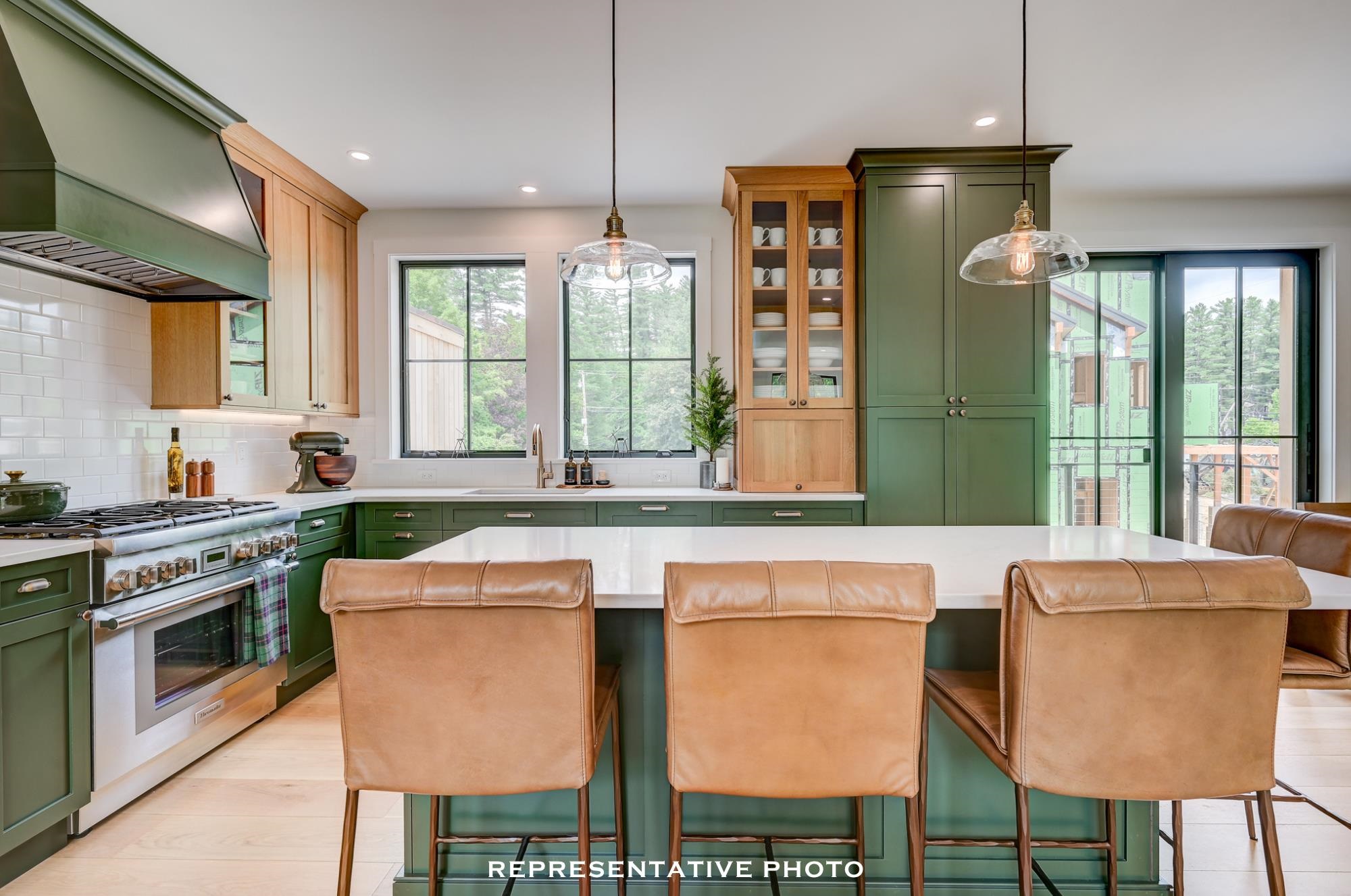 7 Black Diamond Rd, Conway, NH 03860