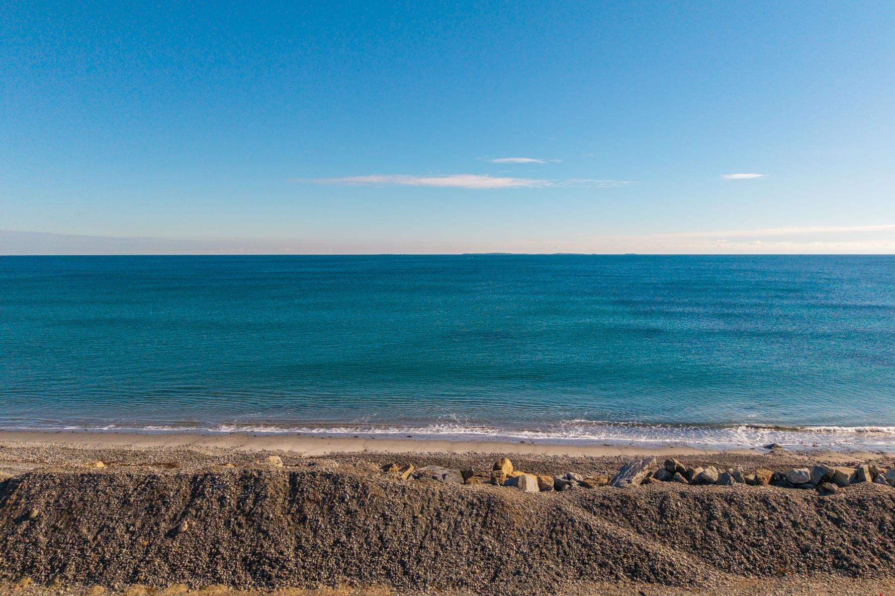 1643 Ocean Blvd, Rye, NH 03870