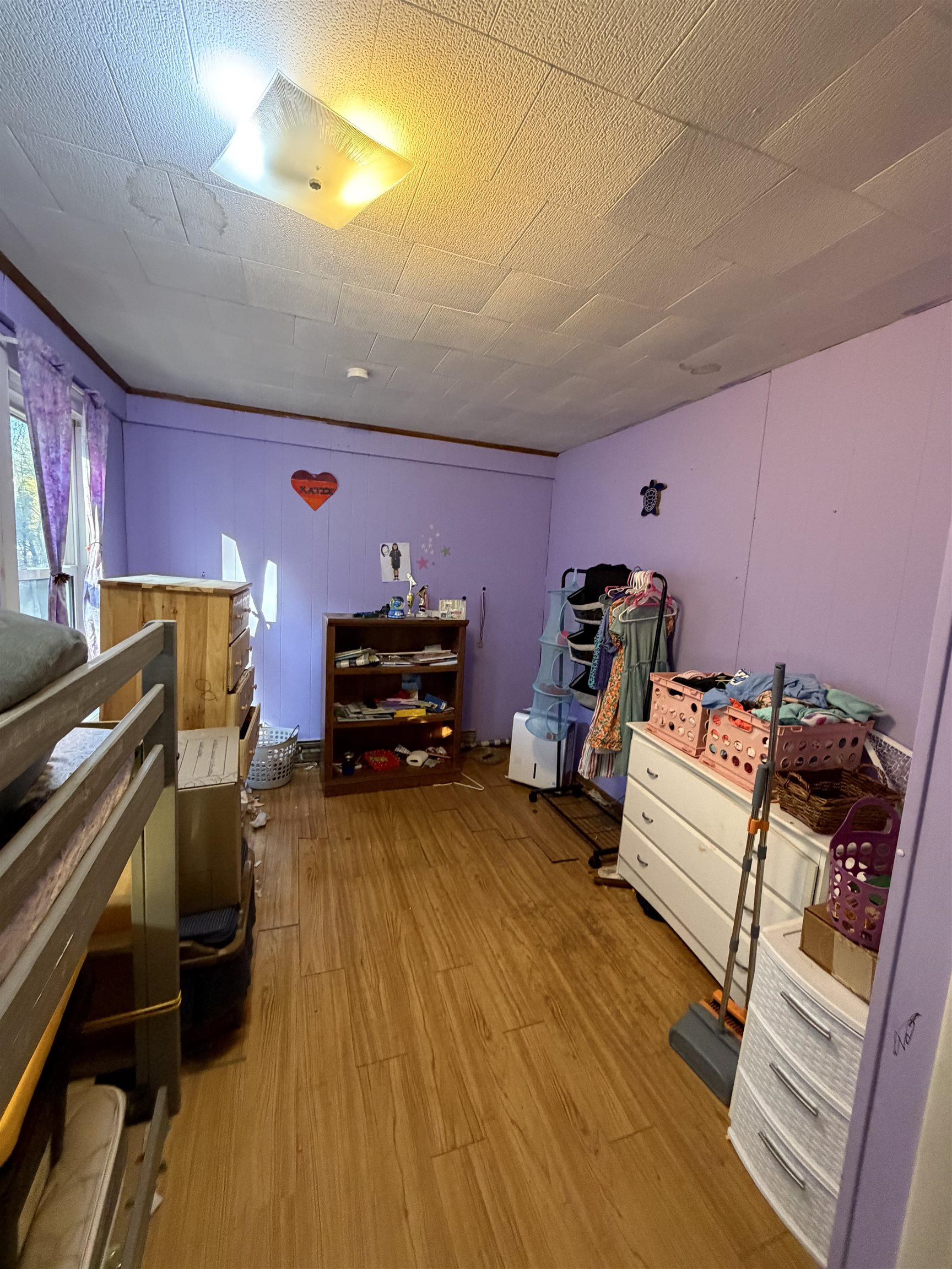 17 Pappas Rd, Claremont, NH 03743