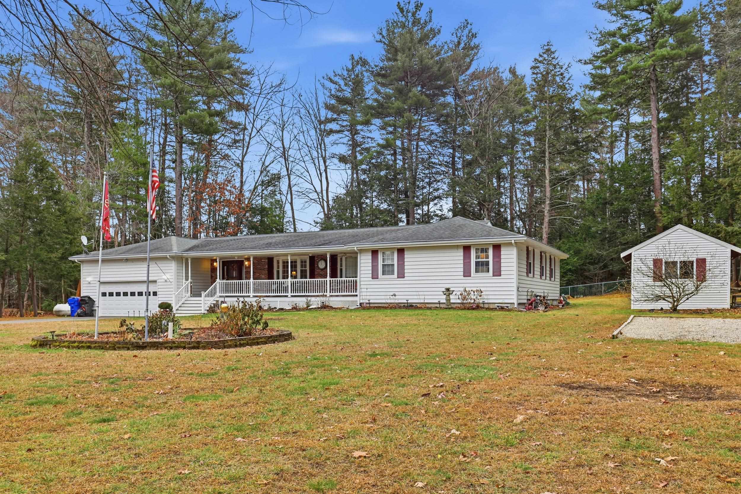 MLS 5070886: 27 Alvirne Drive, Hudson NH
