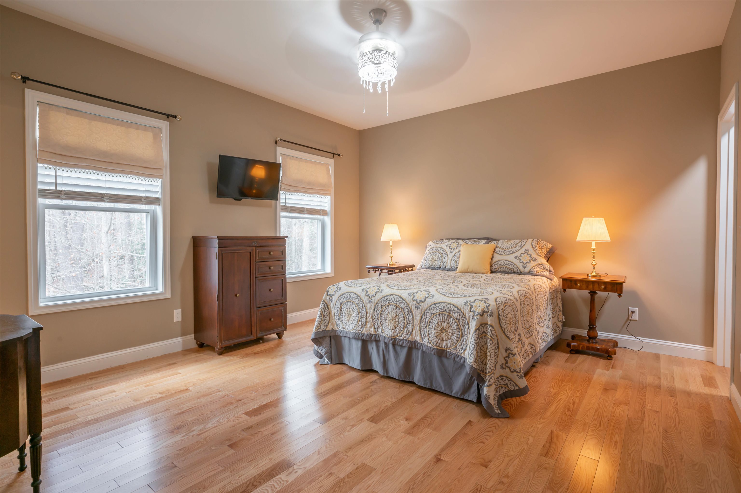 16 Currier Ln, Fremont, NH 03044