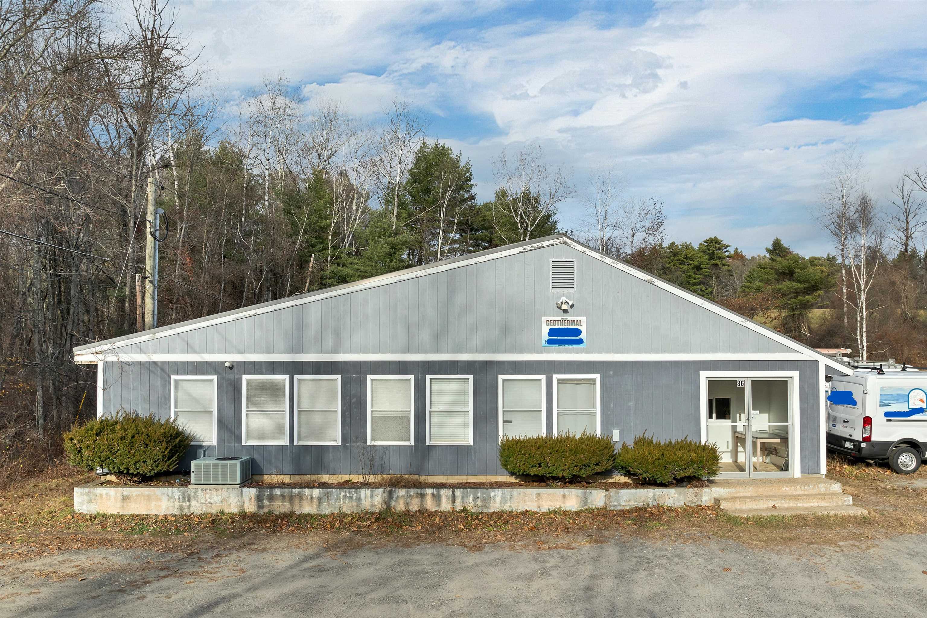 86 Bay Hill Rd, Northfield, NH 03276