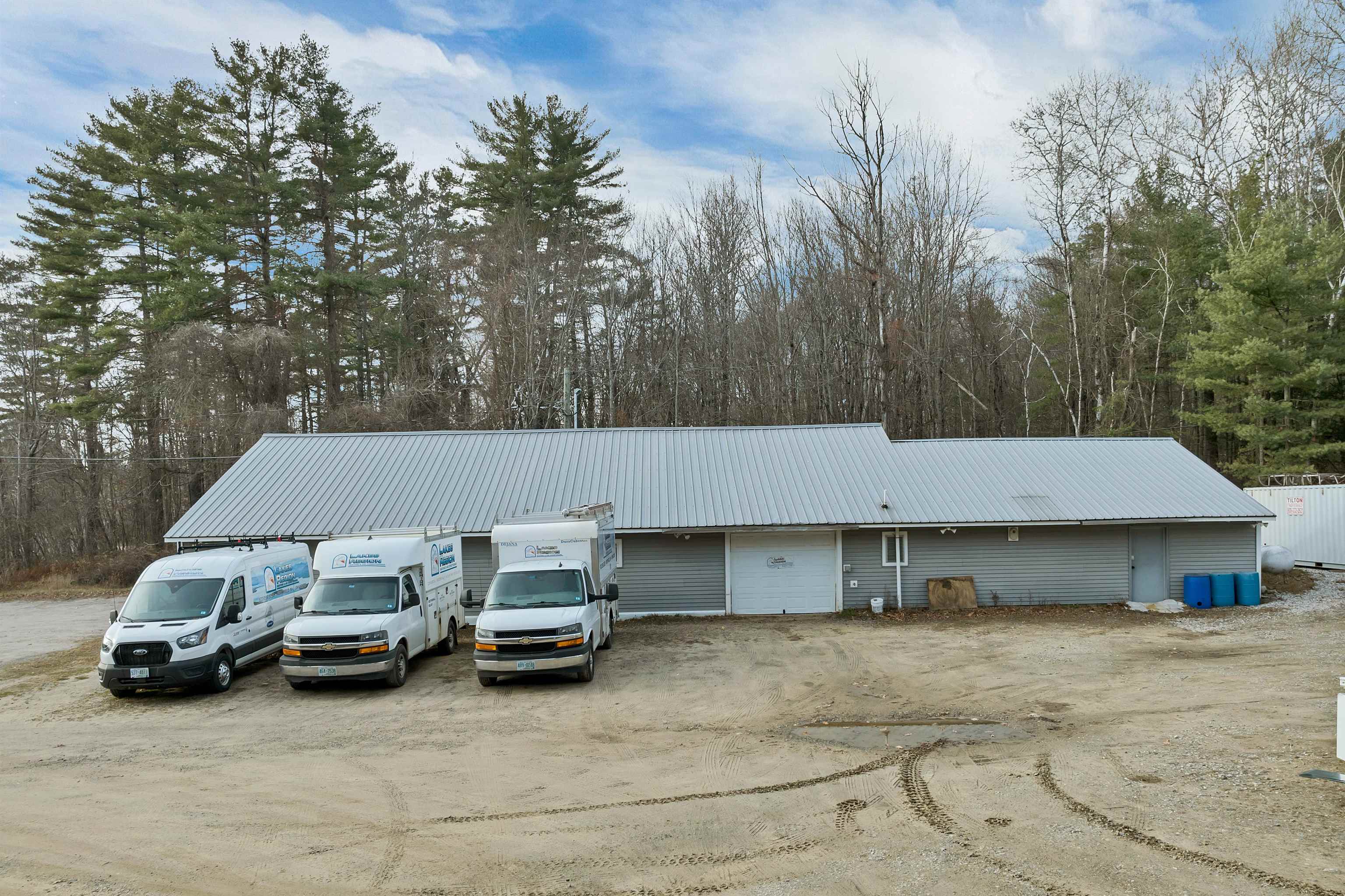 86 Bay Hill Rd, Northfield, NH 03276