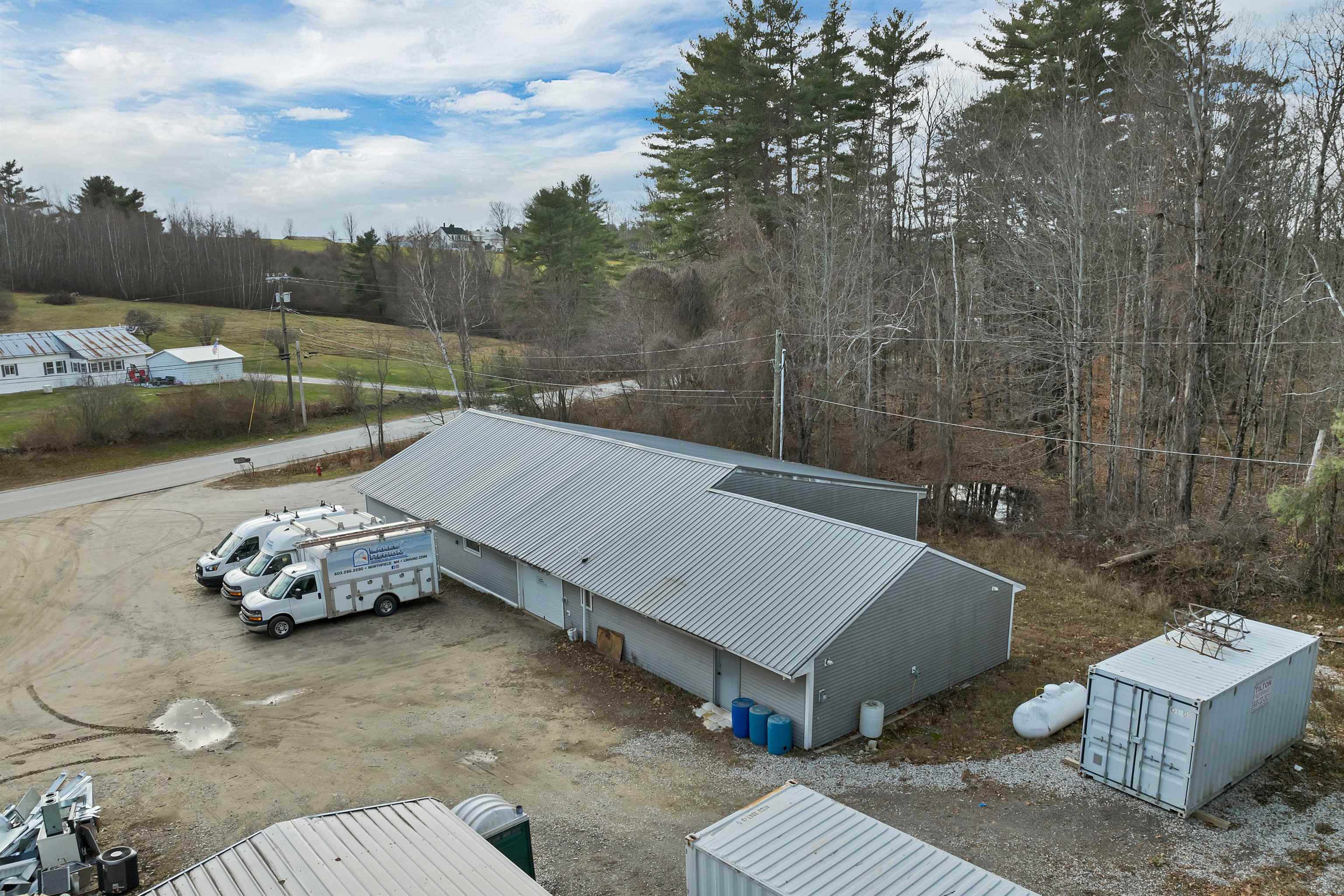 86 Bay Hill Rd, Northfield, NH 03276