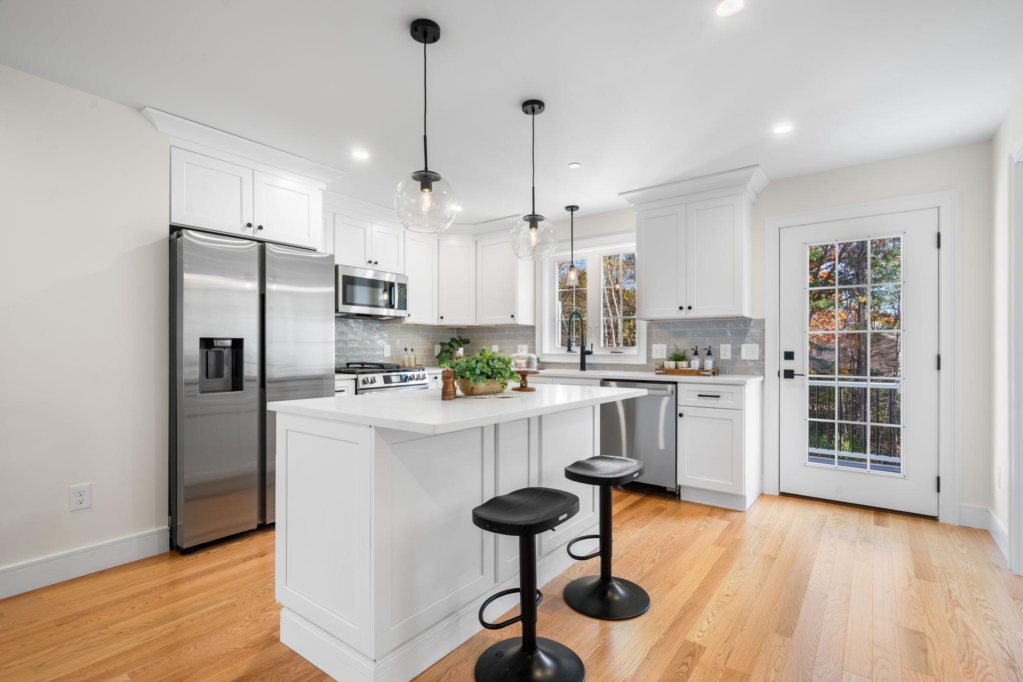 14 B Mohawk Dr, Londonderry, NH 03053