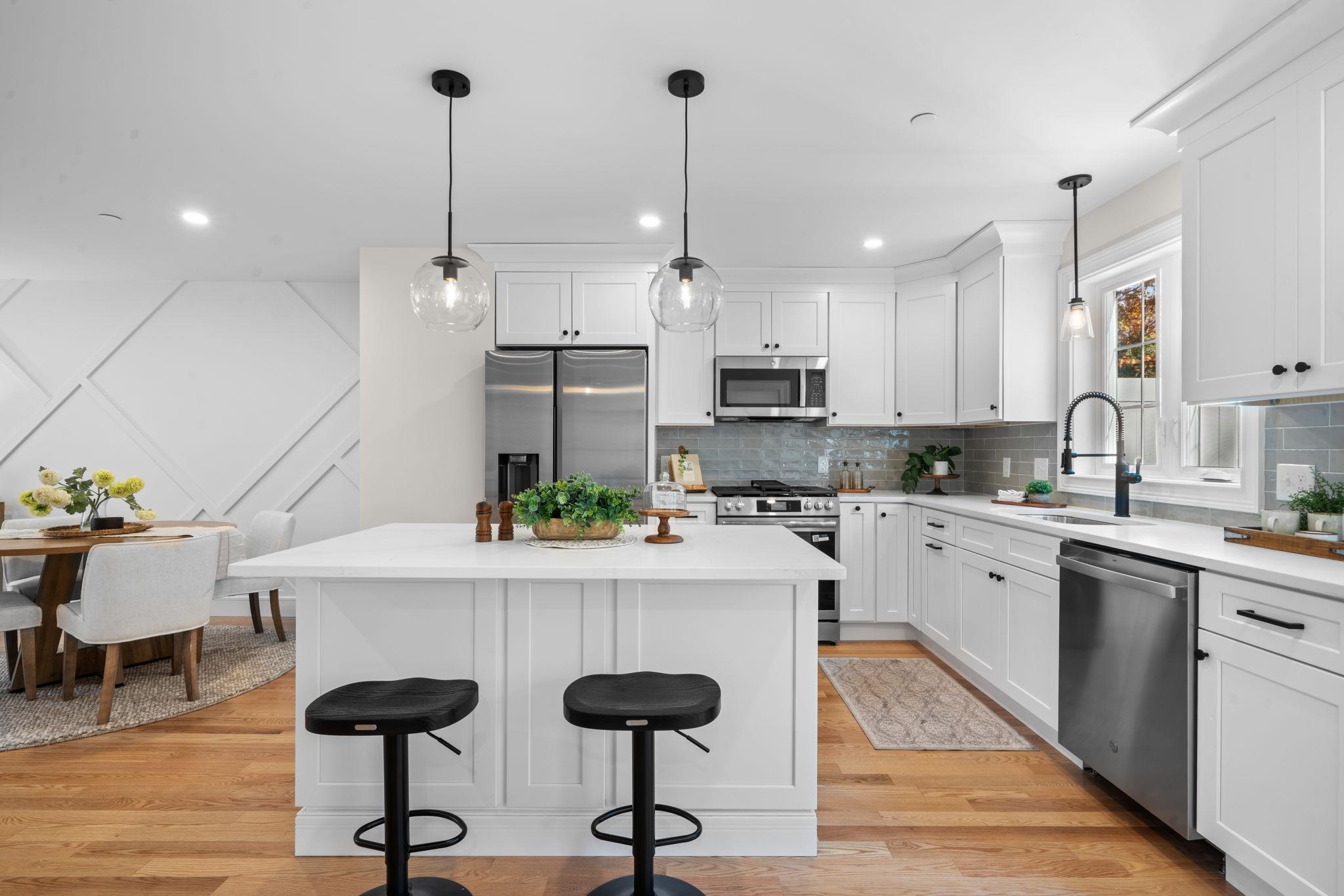 14 C Mohawk Dr, Londonderry, NH 03053