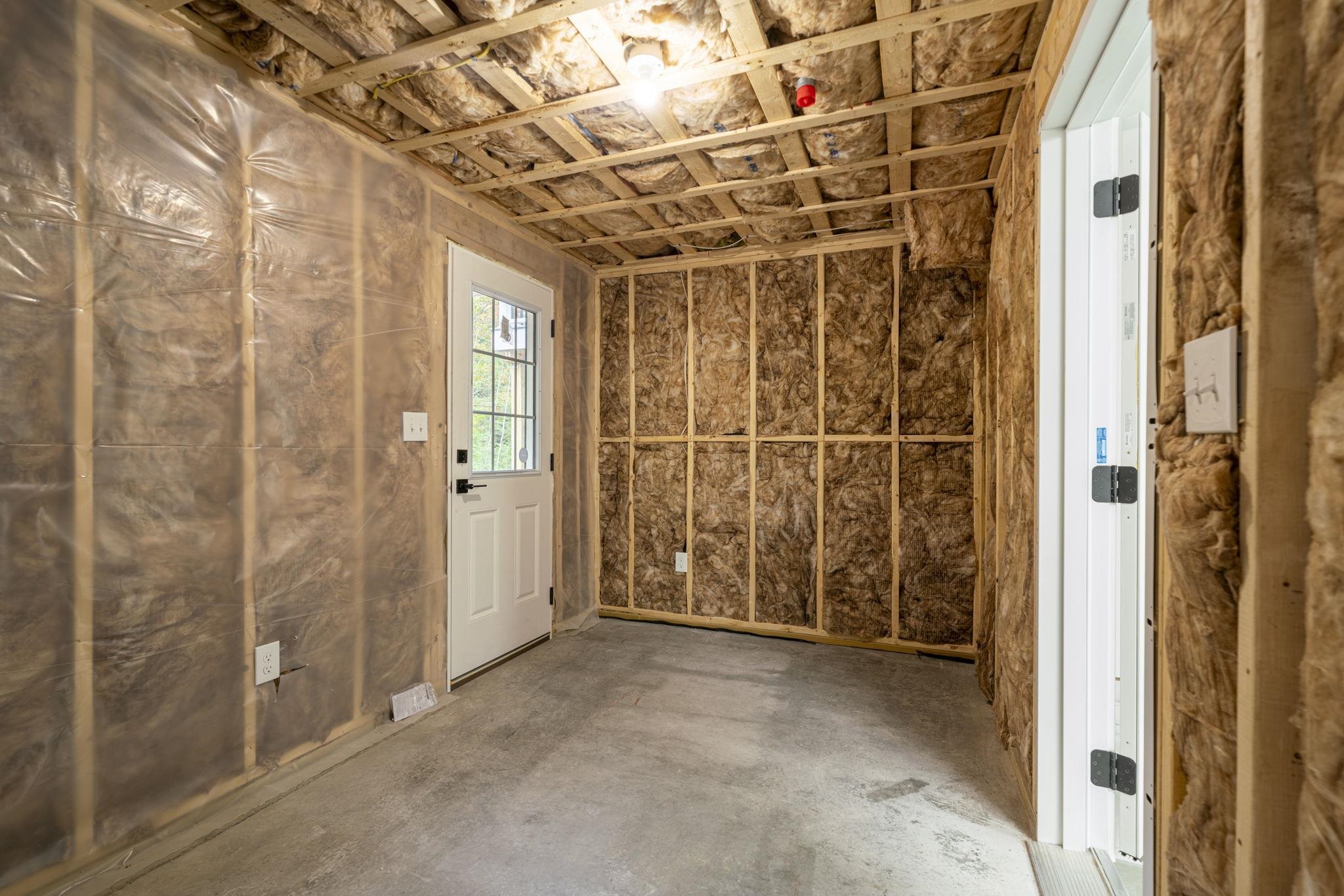 14 C Mohawk Dr, Londonderry, NH 03053