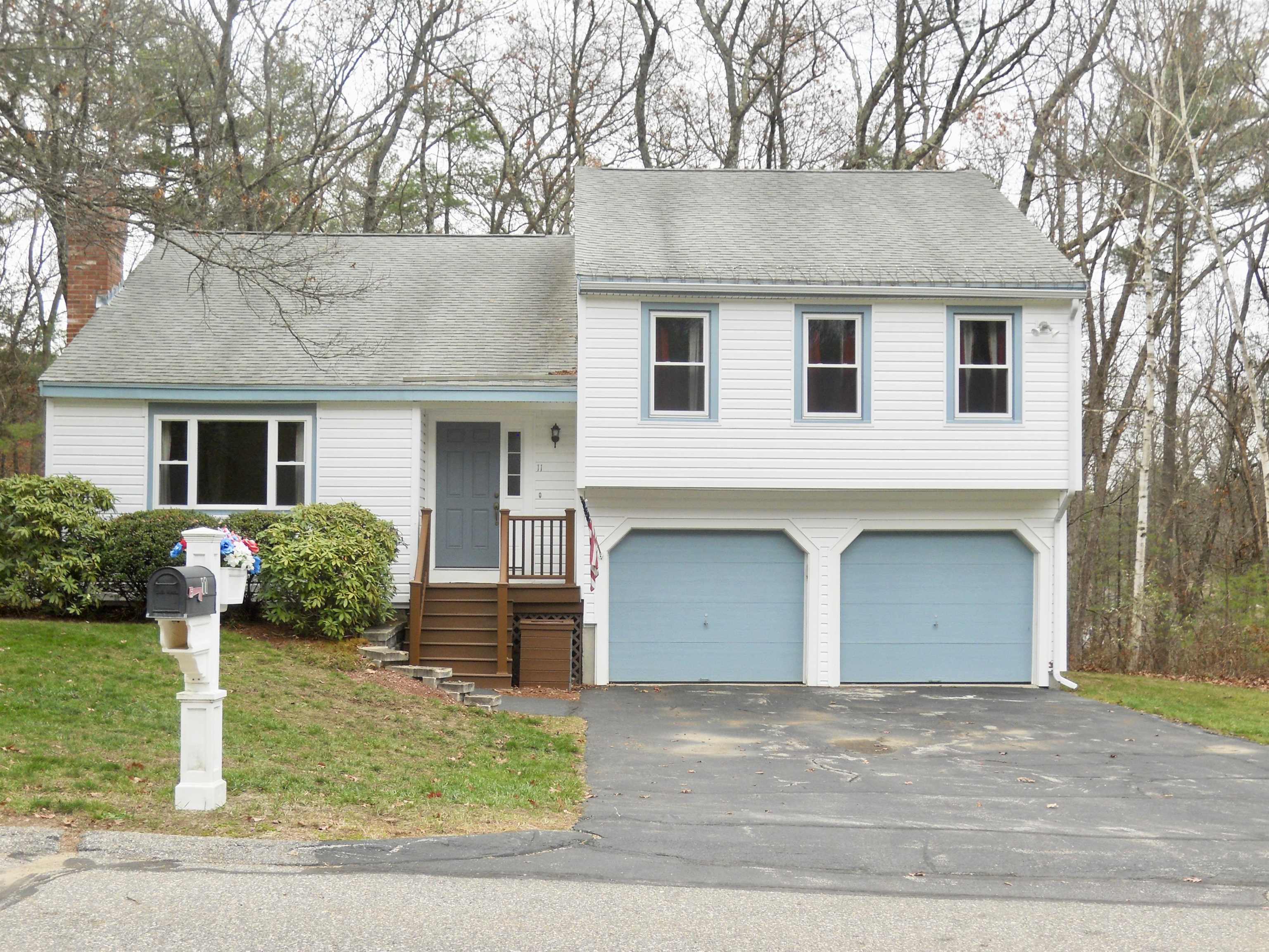 MLS 5071038: 11 Scottsdale Drive, Hudson NH