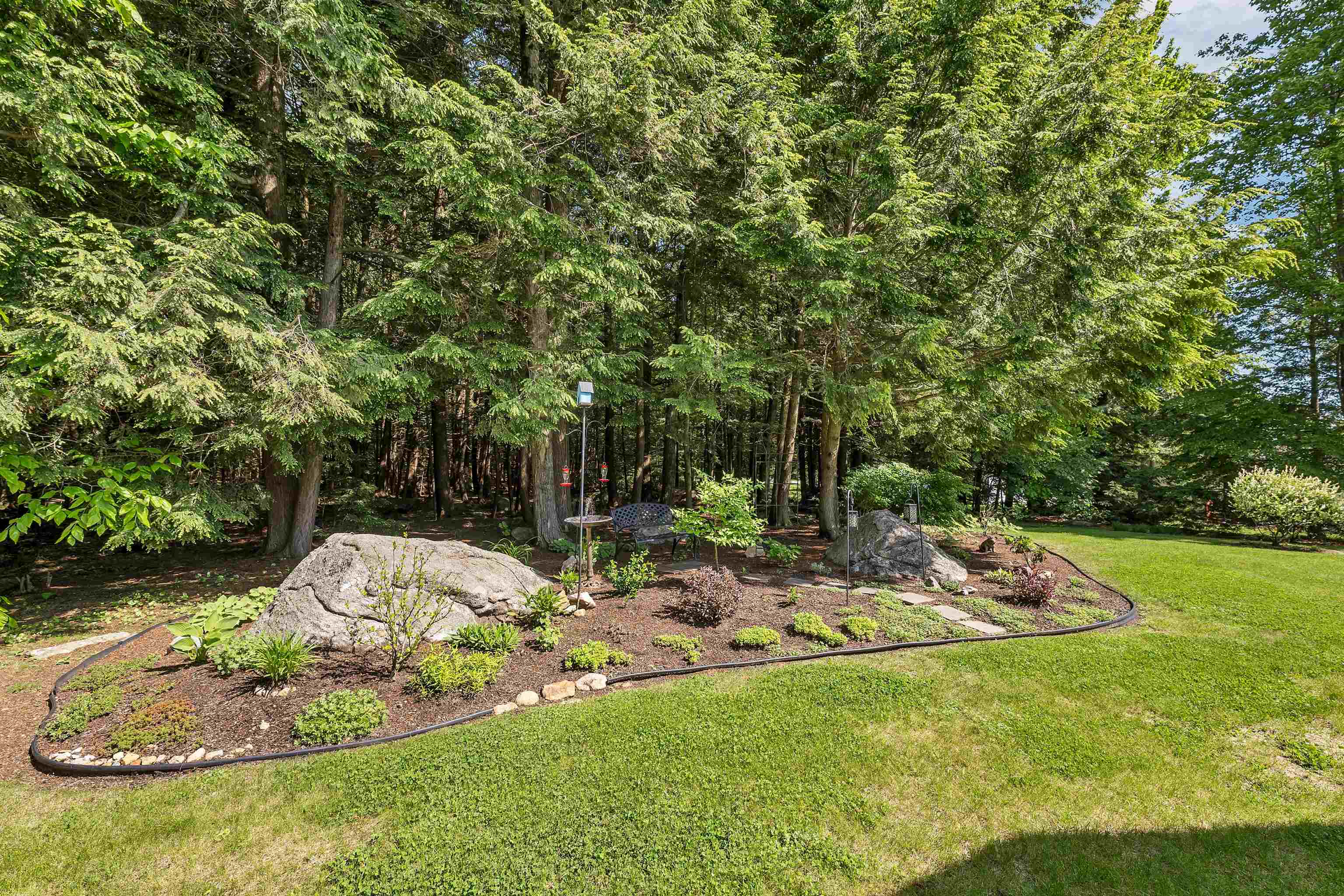 535 Darby Dr, Belmont, NH 03220