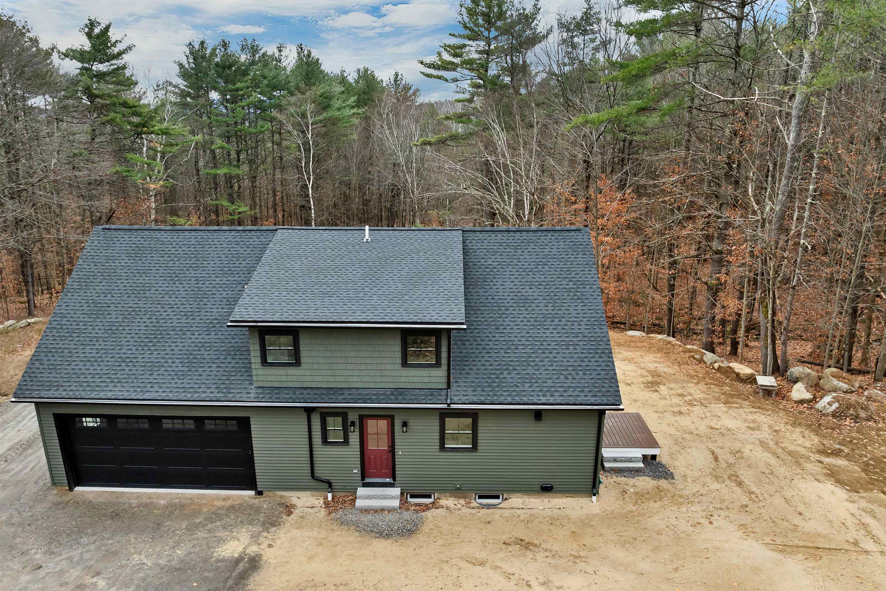 207 Pease Rd, Meredith, NH 03253