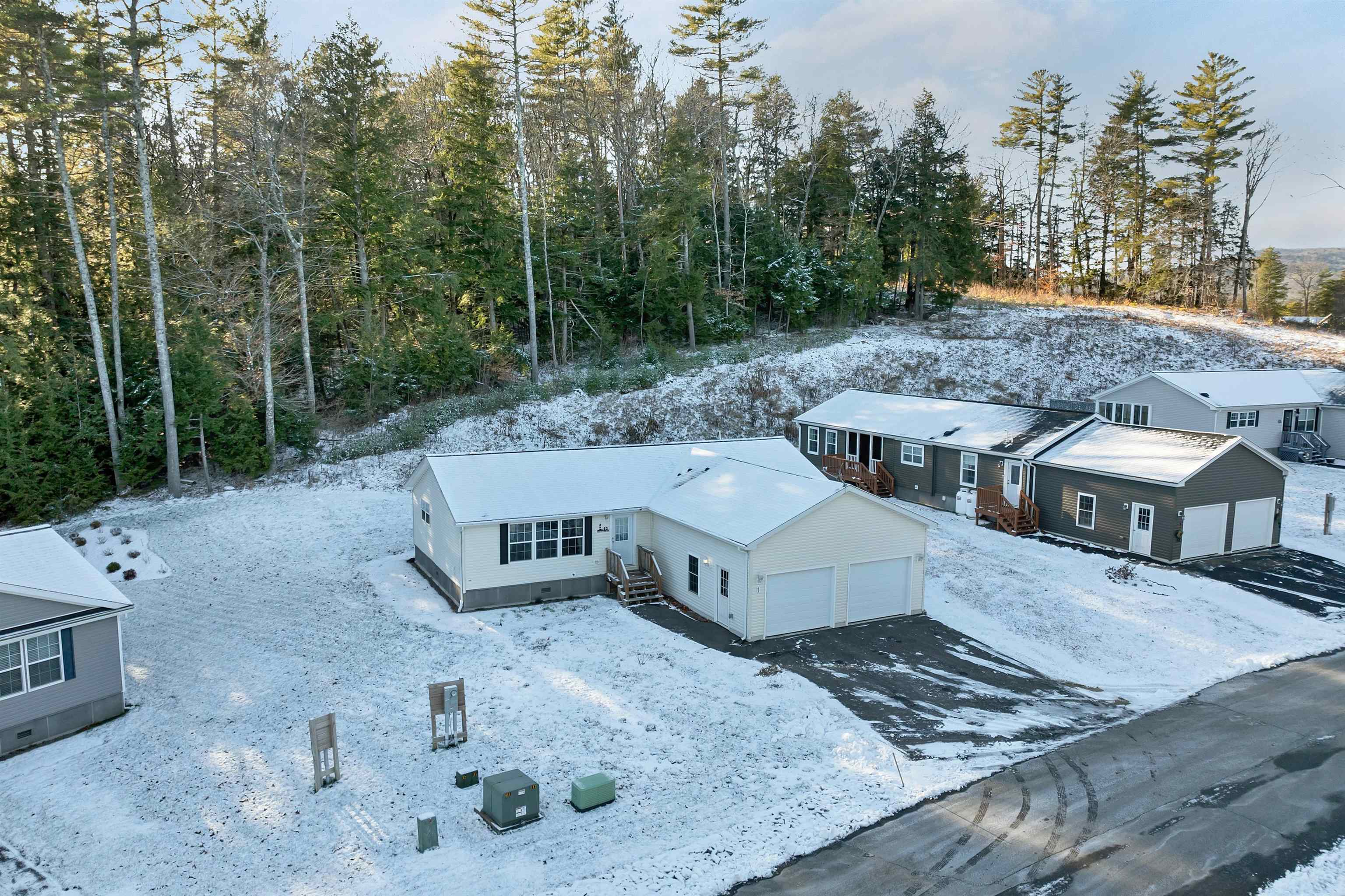 63 Mansfield Woods Way, New Hampton, NH 03256