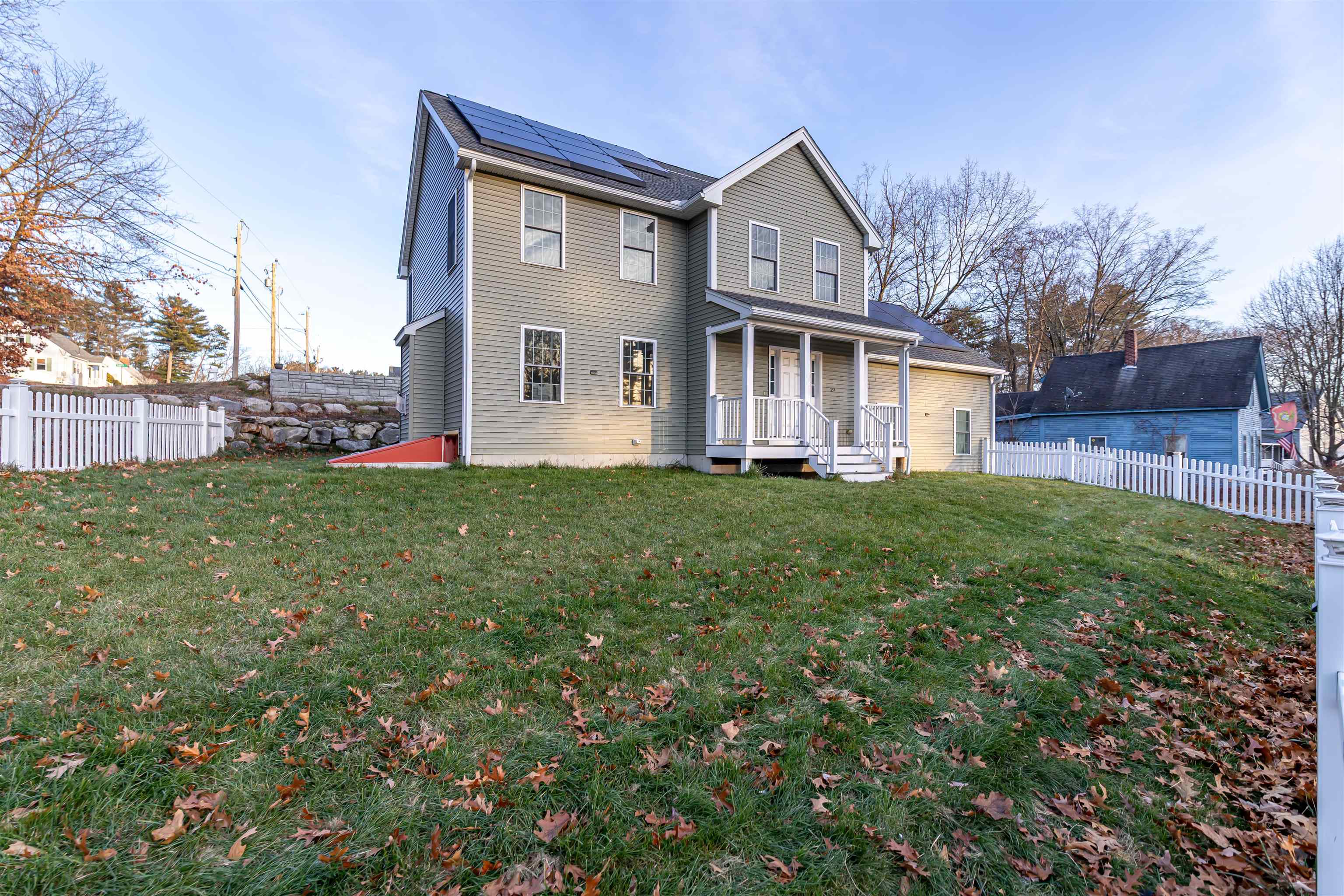 MLS 5071151: 29 Derry Street, Hudson NH