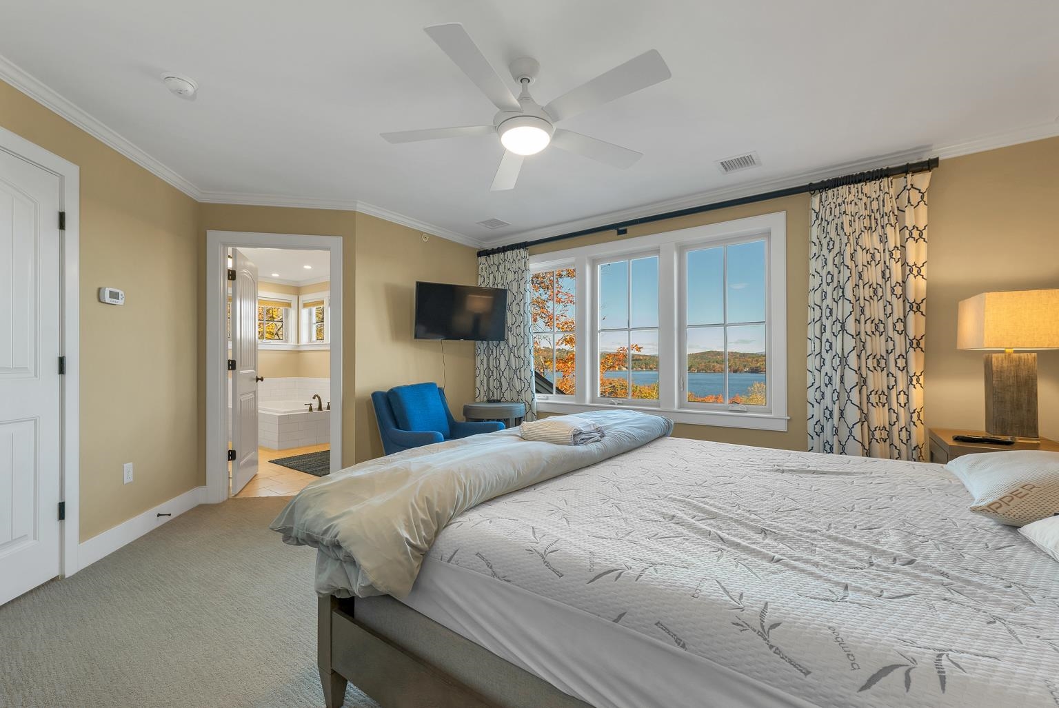 598 Scenic Rd, Laconia, NH 03246