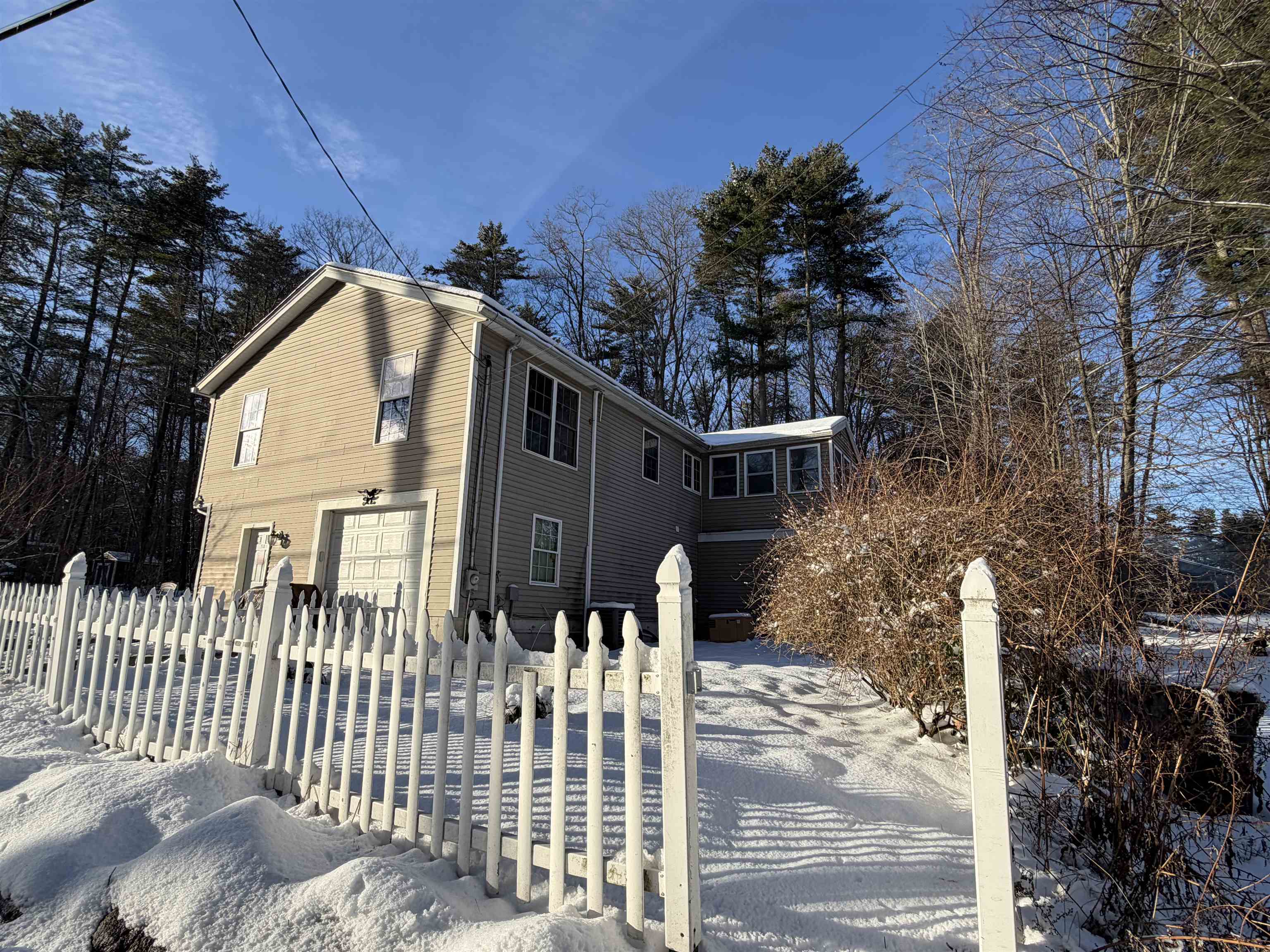 114 Chases Grove Rd, Derry, NH 03038