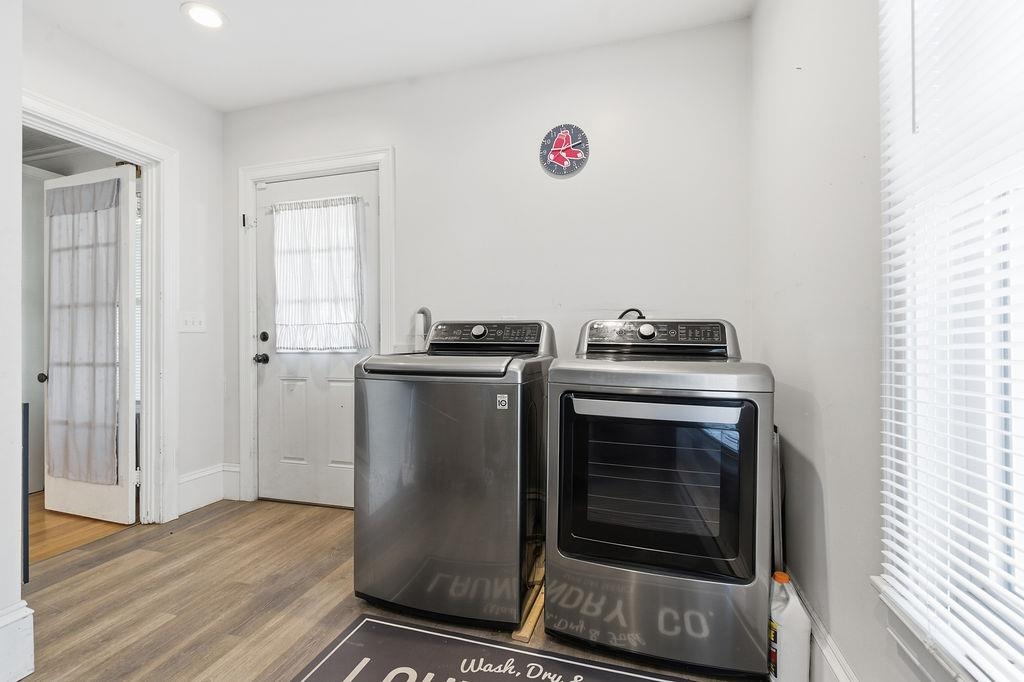 11 Charles St, Nashua, NH 03064