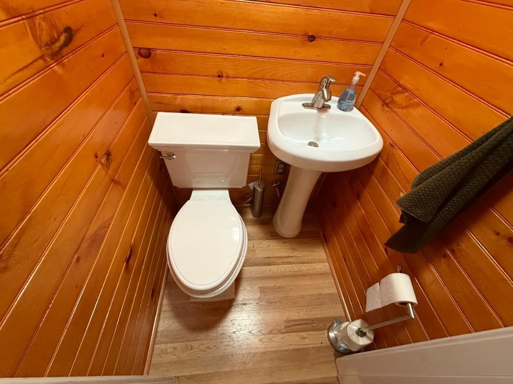 19 Grappone Dr, Concord, NH 03301