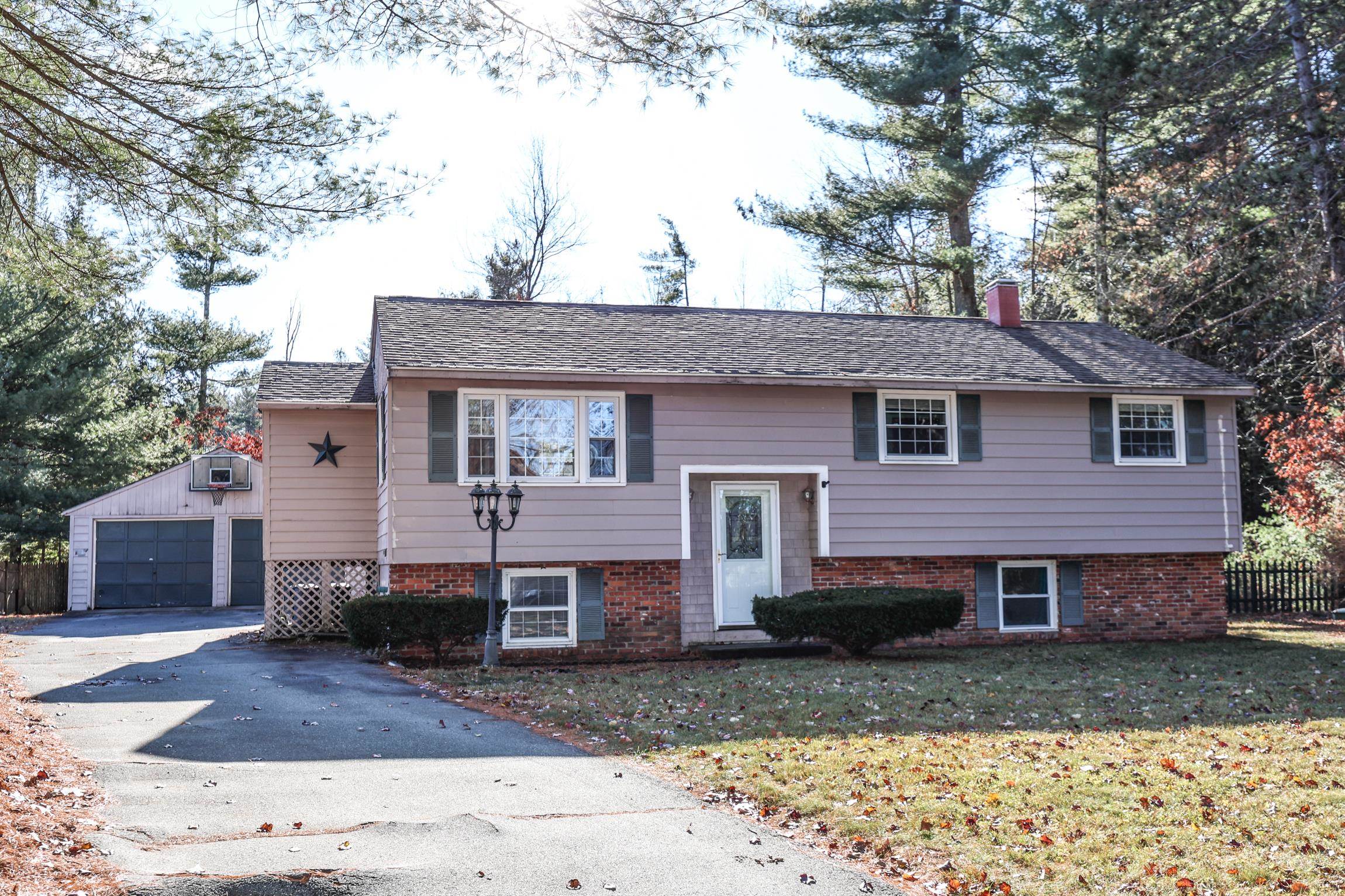 MLS 5071211: 14 Mayflower Drive, Merrimack NH