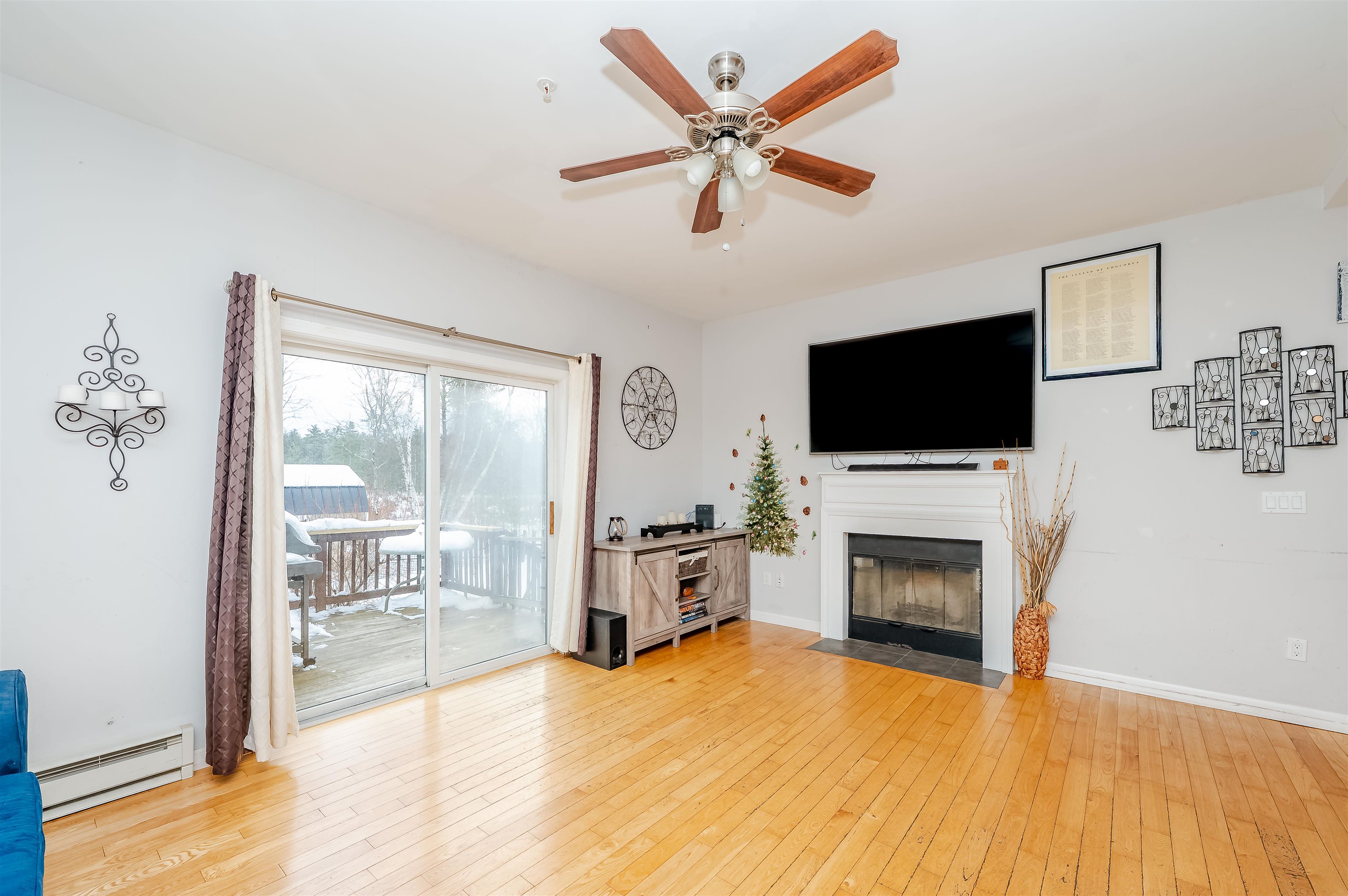 80 Trinity Cir, Rochester, NH 03839