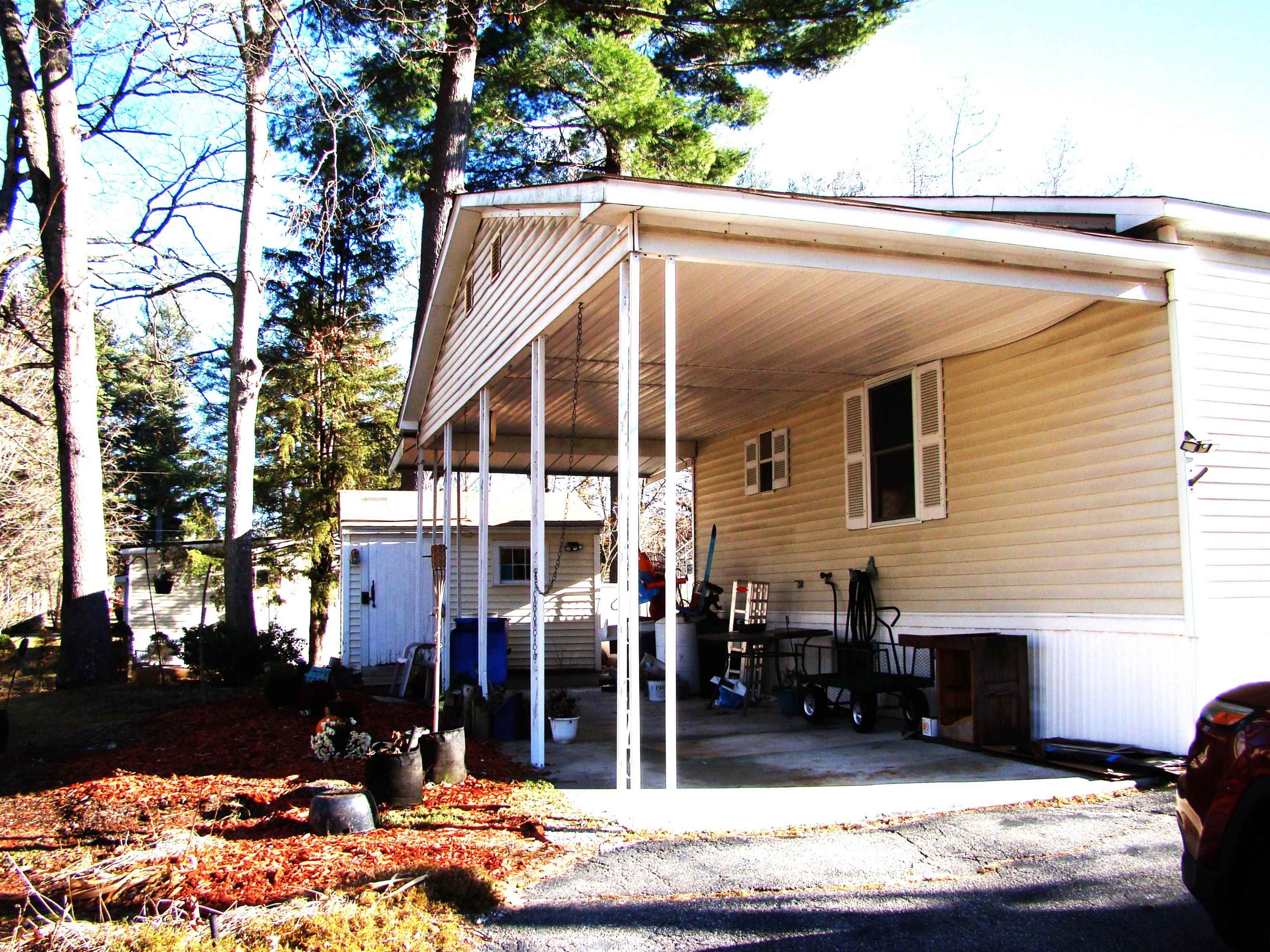 77 Birchwood Dr, Hollis, NH 03049