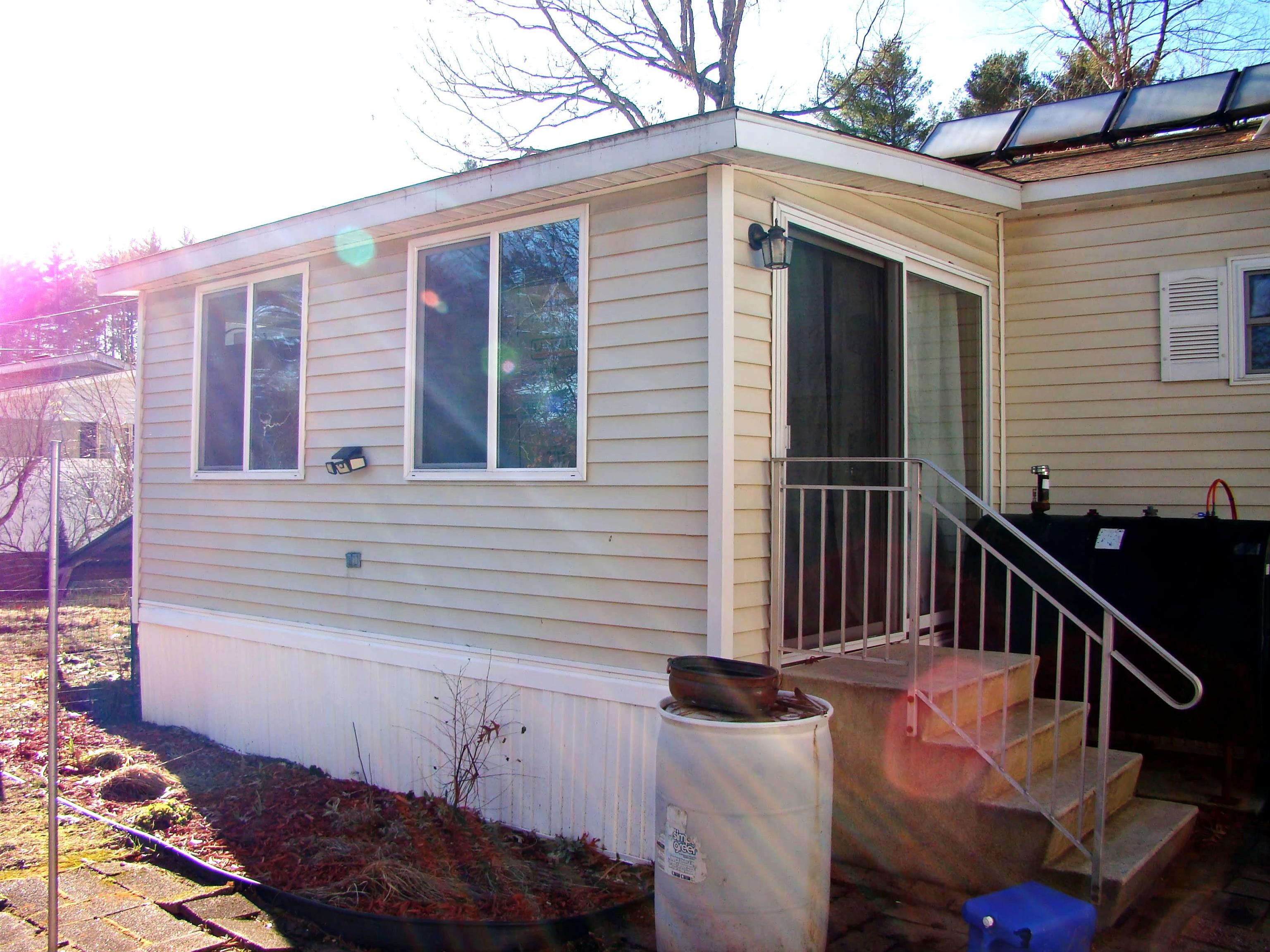 77 Birchwood Dr, Hollis, NH 03049