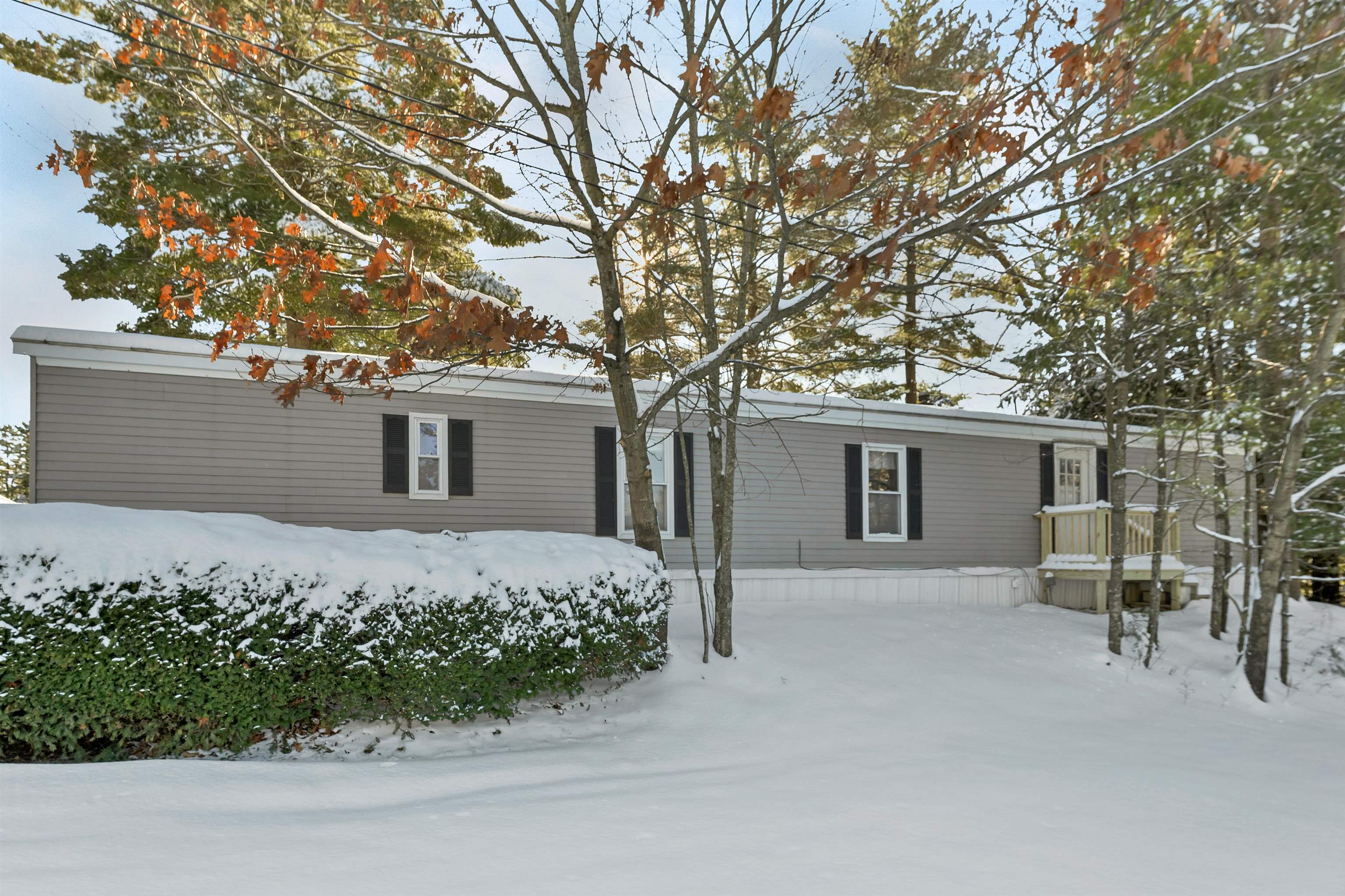 7 Highridge Trl, Concord, NH 03301