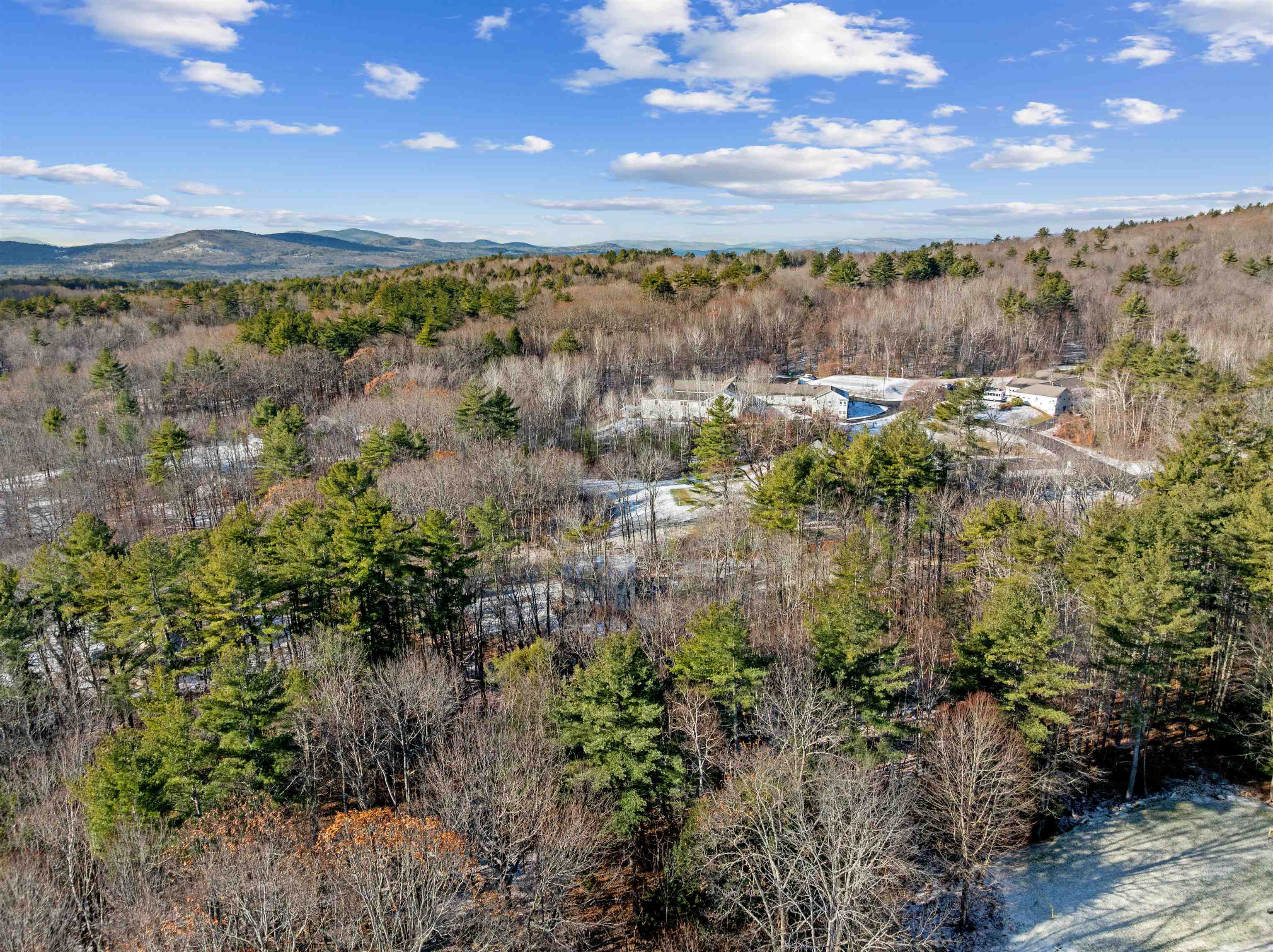 152 Parade Rd, Meredith, NH 03253