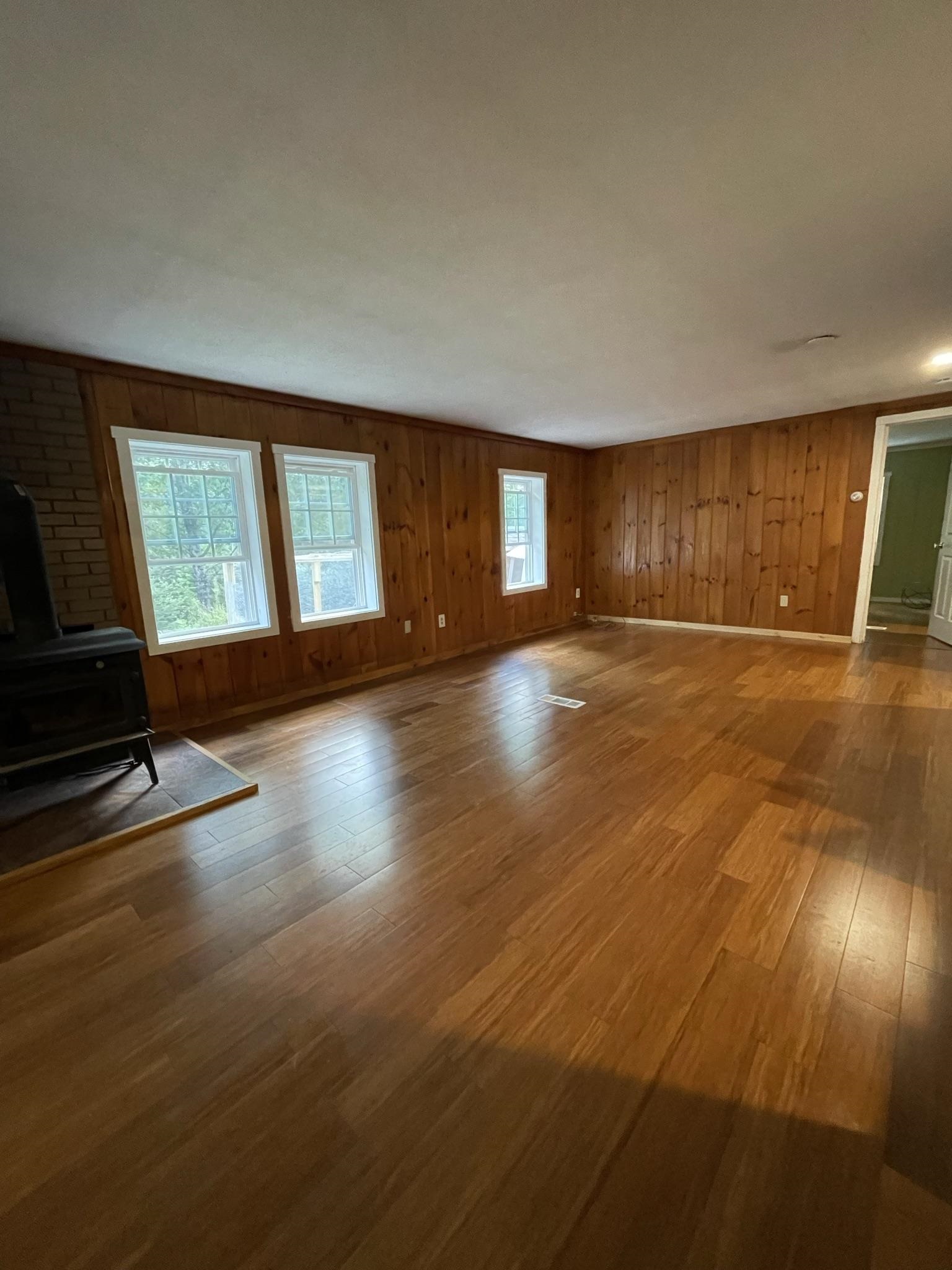 208 Grafton Turnpike Rd, Canaan, NH 03741