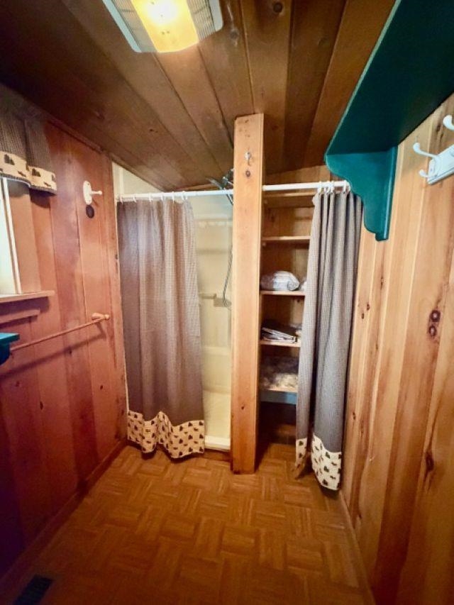 21 Pinette Rd, Errol, NH 03579