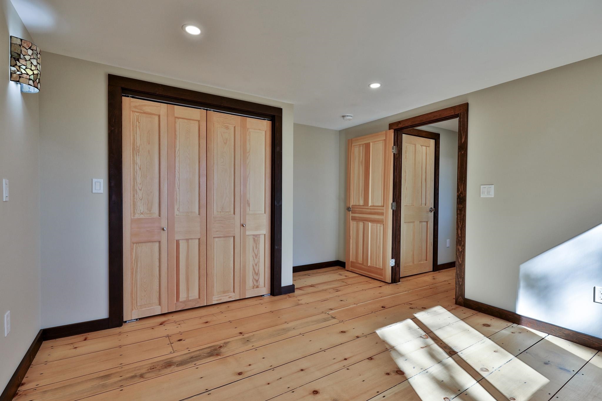 1114 Hawk Mountain Rd, Pittsfield, VT 05762