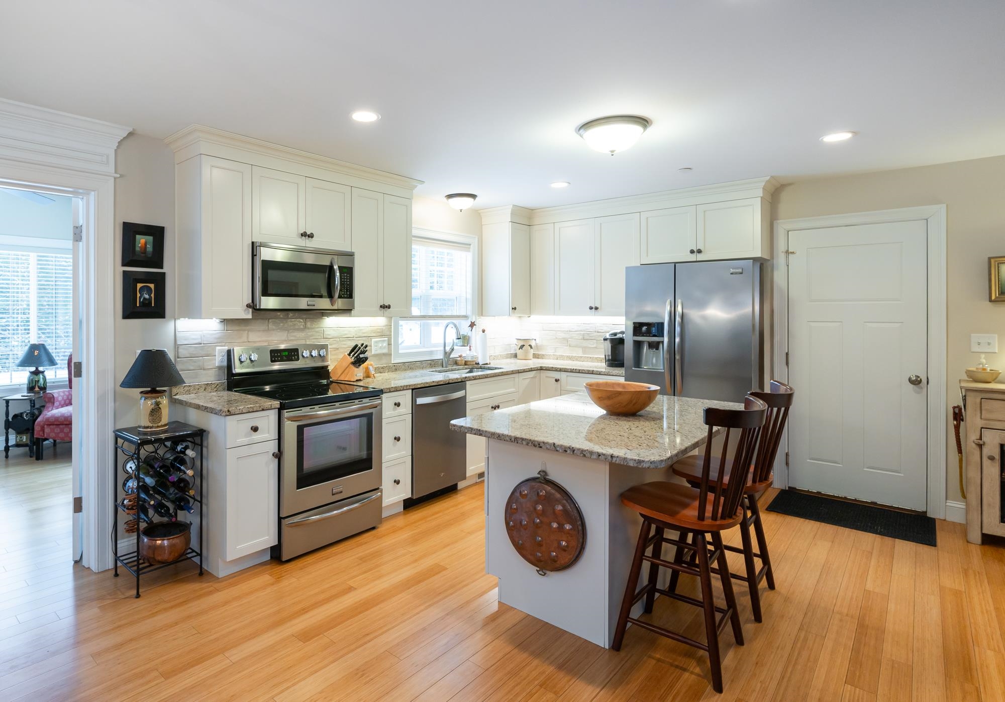 226 Villager Rd, Chester, NH 03036