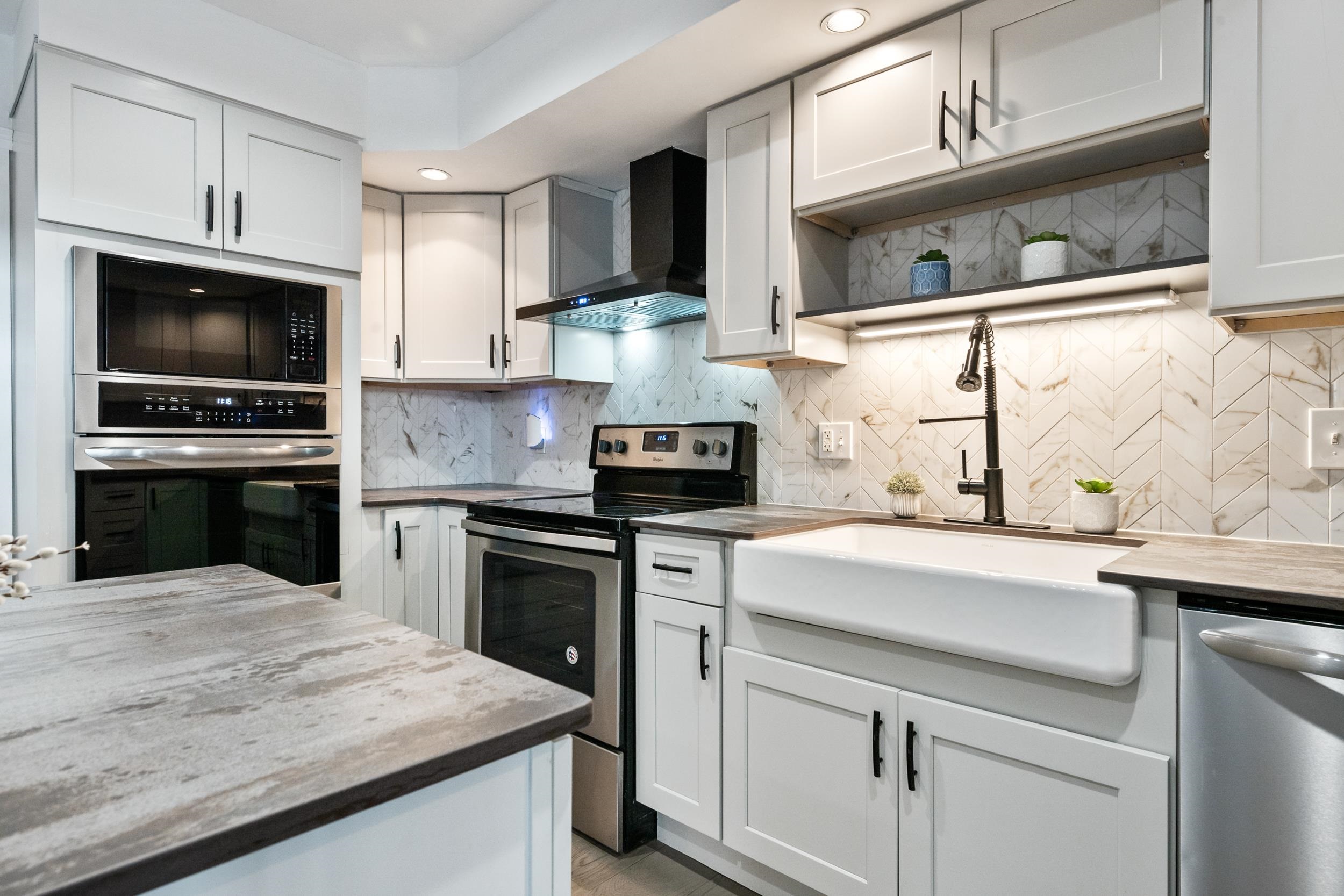 24 North Ledge Rd, Bartlett, NH 03812