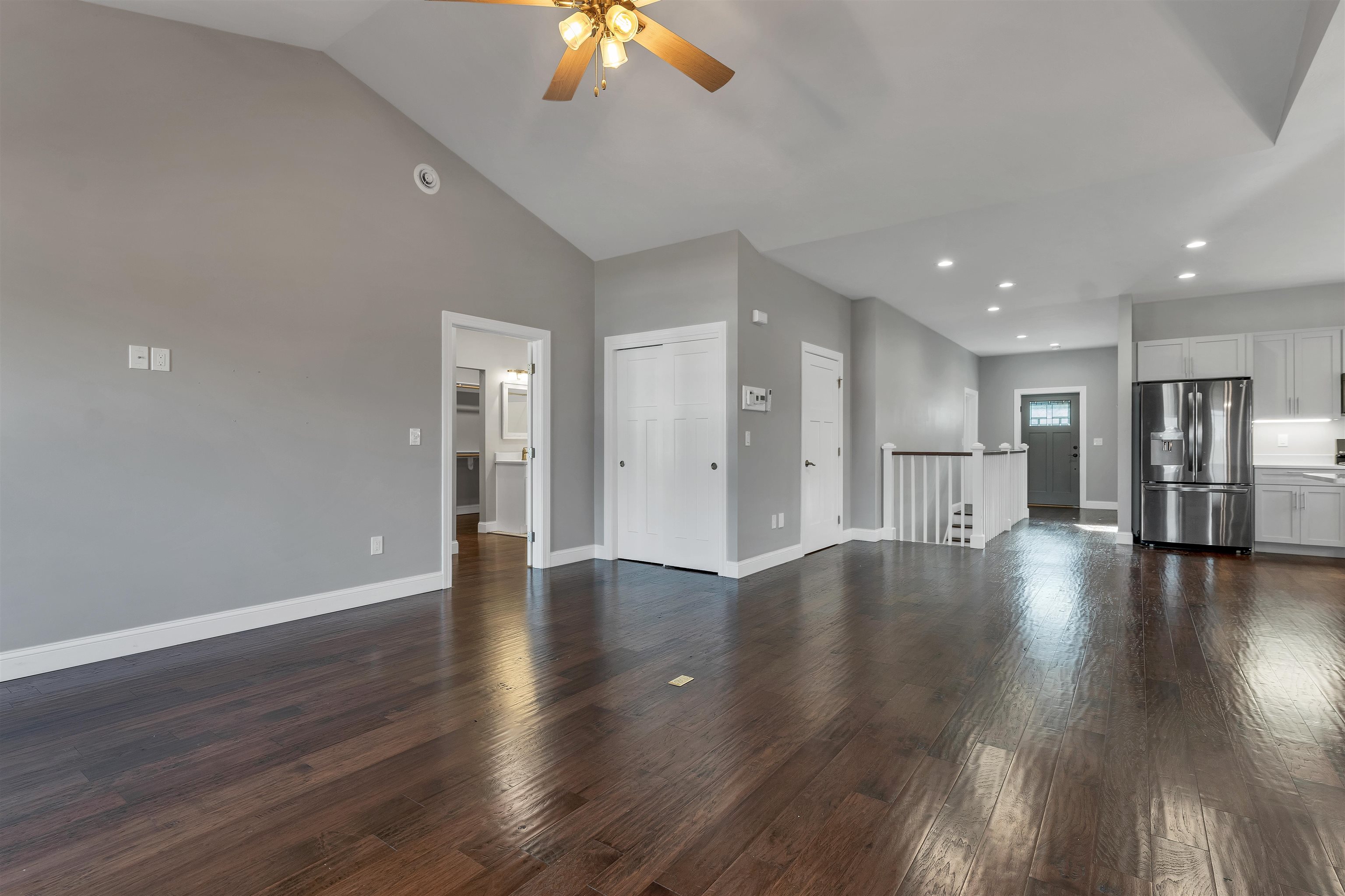 12 Stonehenge Cir, Northfield, NH 03220